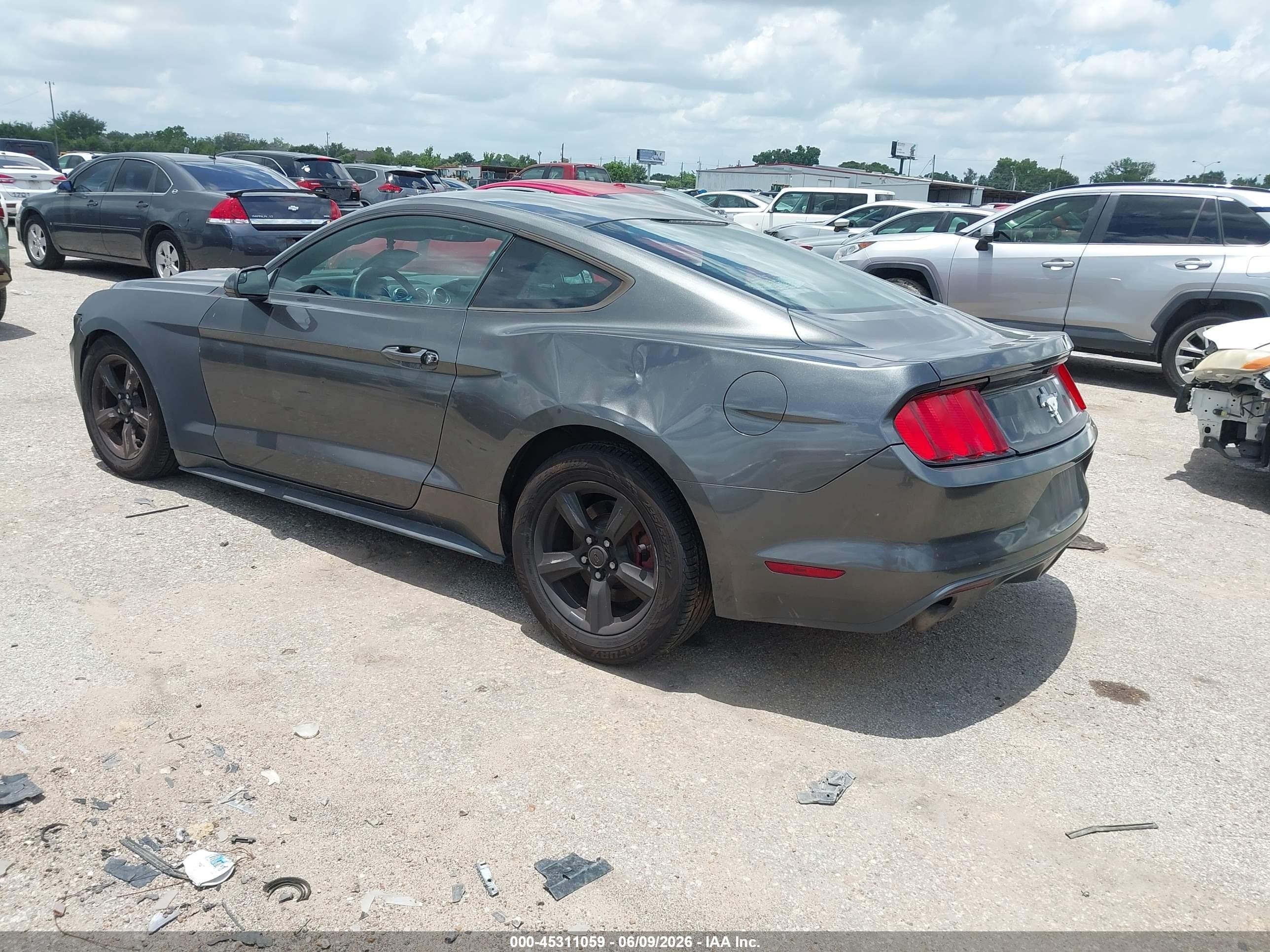 2015 Ford Mustang V6 Gray vin: 1FA6P8AM1F5399752