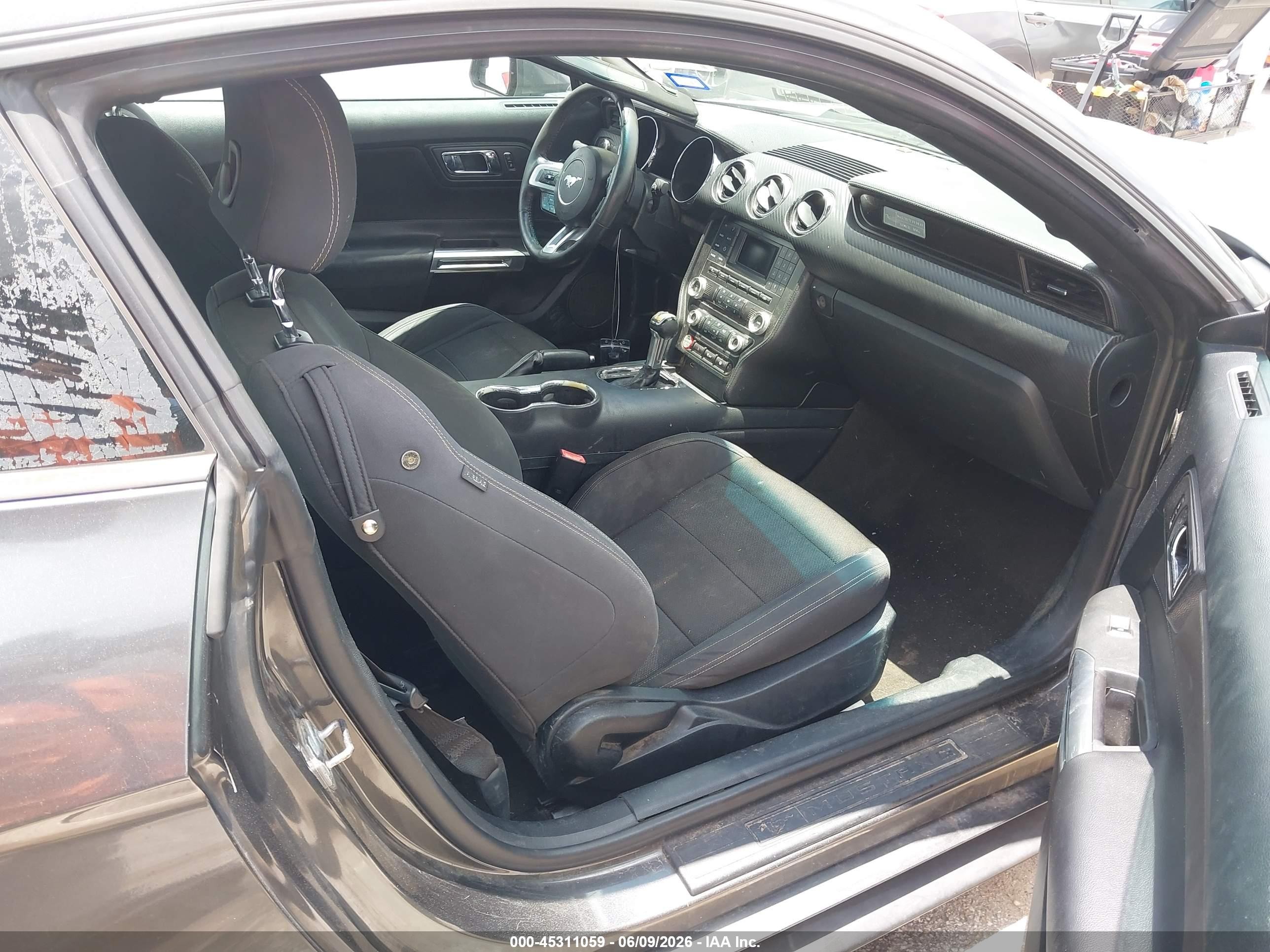 2015 Ford Mustang V6 Gray vin: 1FA6P8AM1F5399752