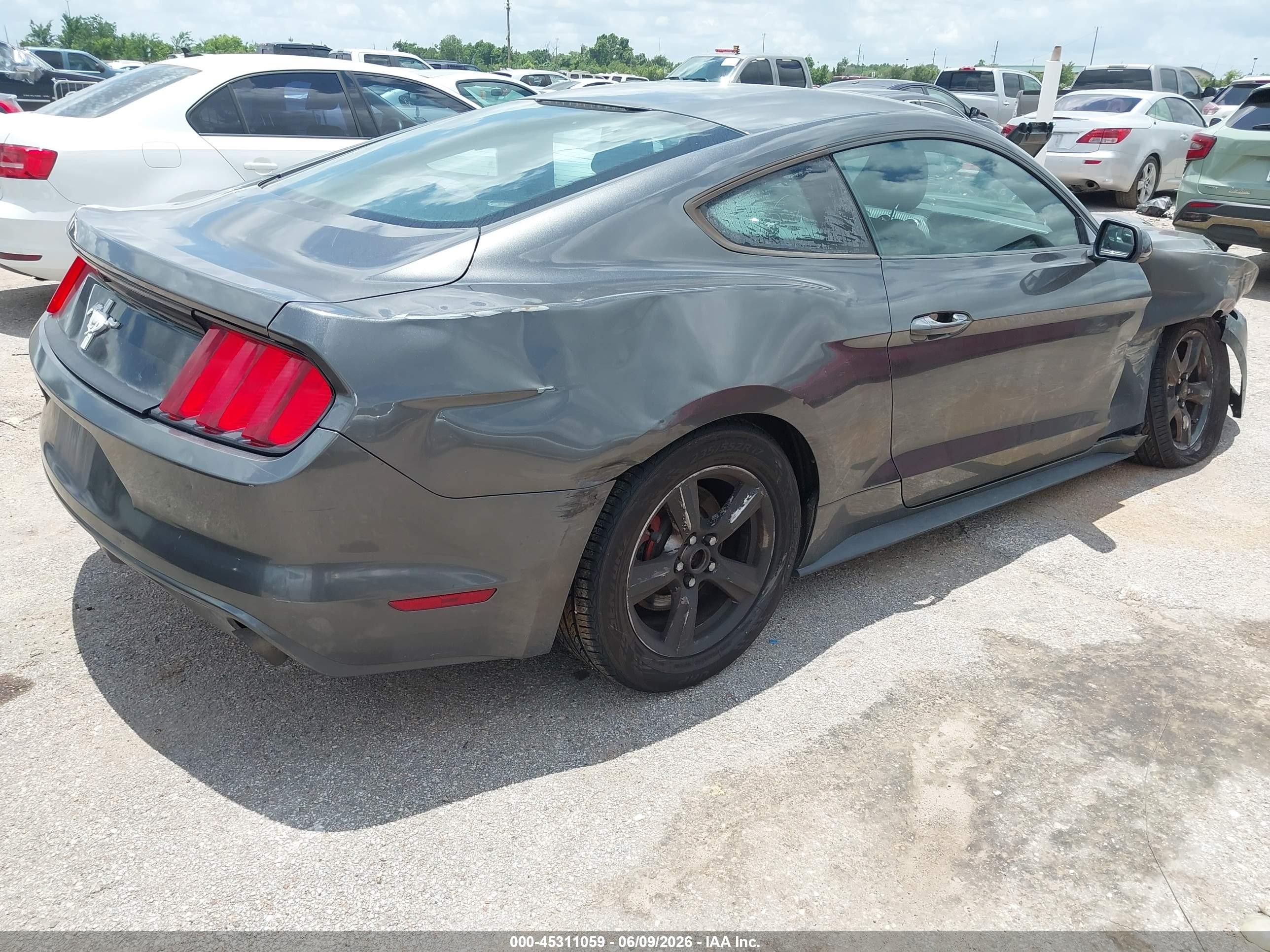 2015 Ford Mustang V6 Gray vin: 1FA6P8AM1F5399752
