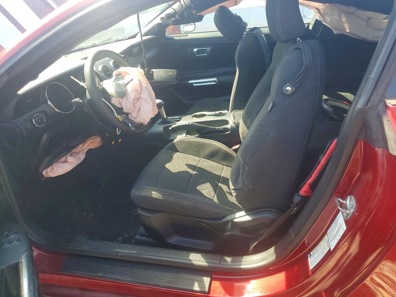 2017 Ford Mustang Red vin: 1FA6P8AM1H5264161