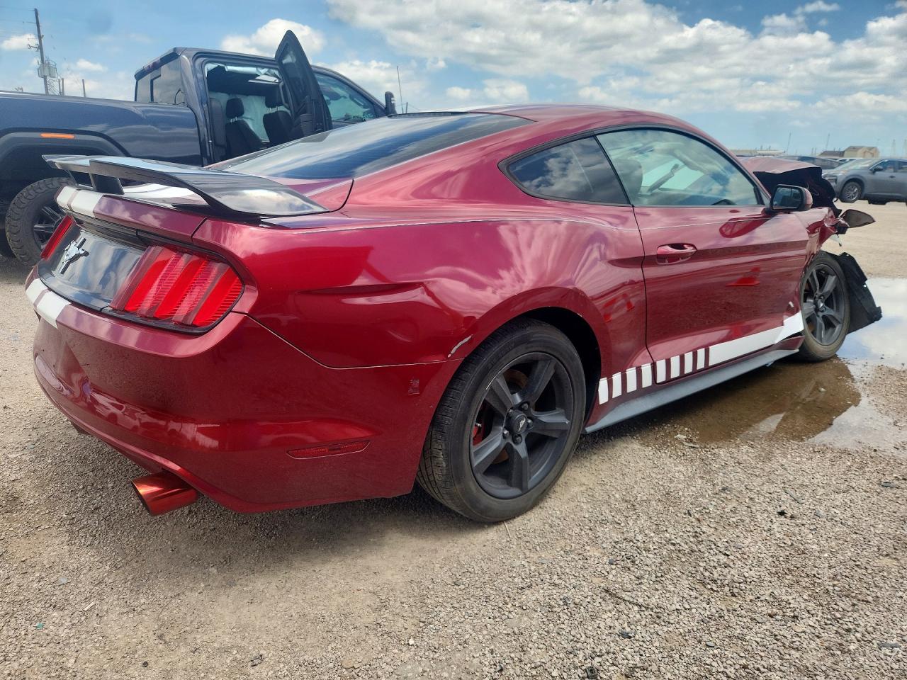 2017 Ford Mustang Red vin: 1FA6P8AM1H5264161