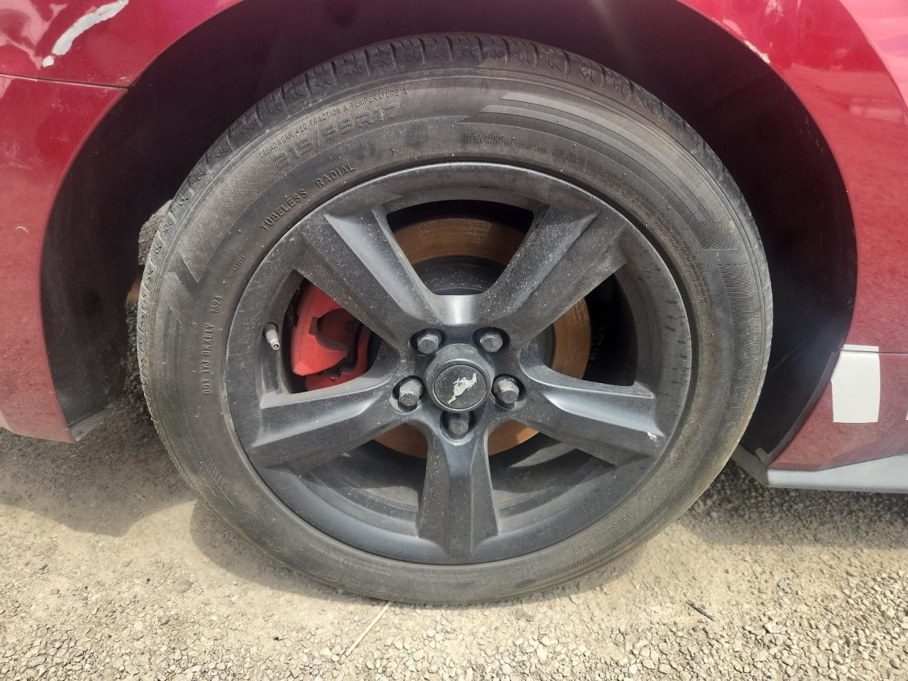 2017 Ford Mustang Red vin: 1FA6P8AM1H5264161 Damage: Right Rear Tire, Worn, Replacement Required