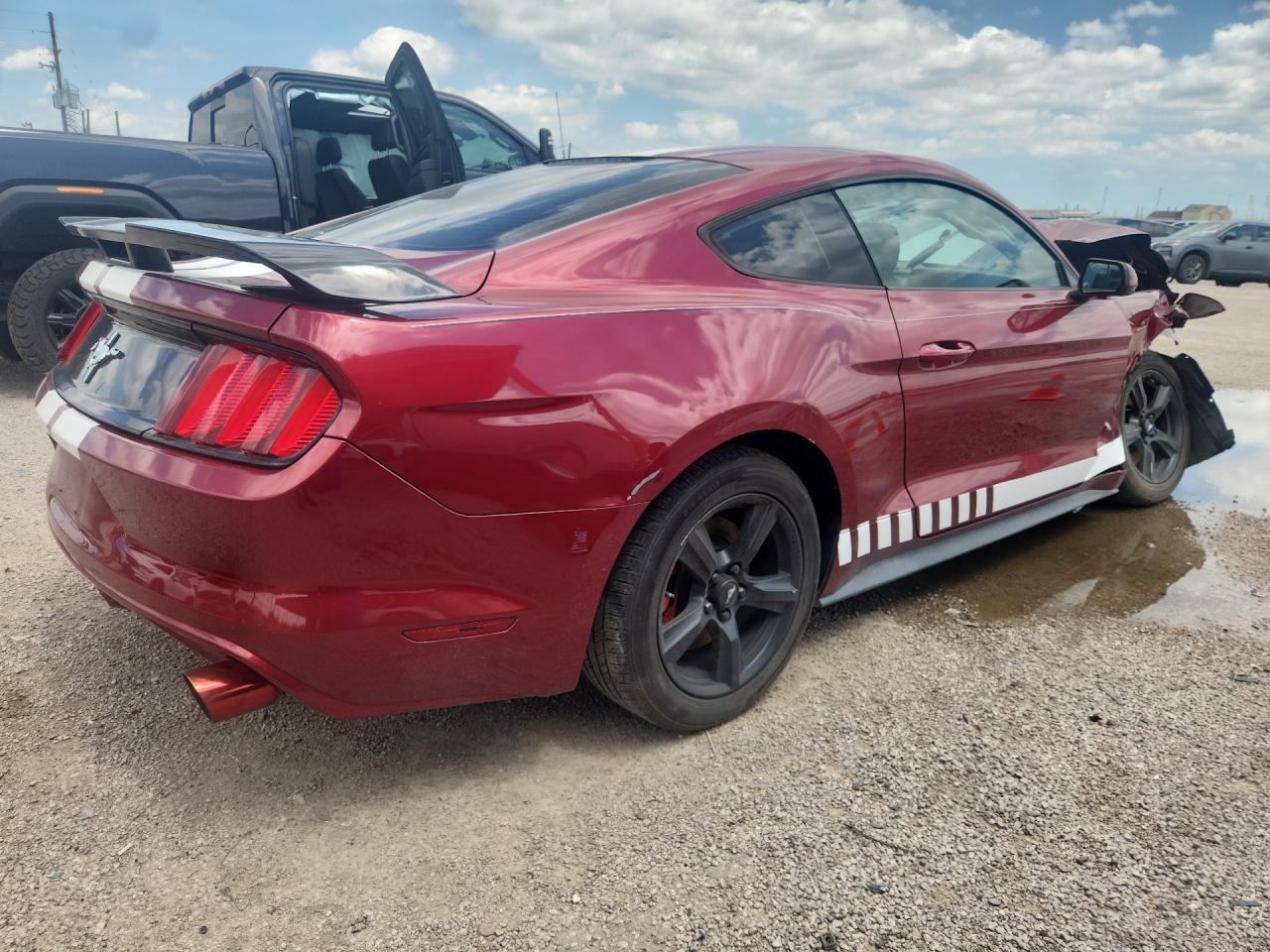 2017 Ford Mustang Red vin: 1FA6P8AM1H5264161 Damage: Right Qtr Panel, Dent(S) W/ Paint Dmg, 2 To 3 Inches