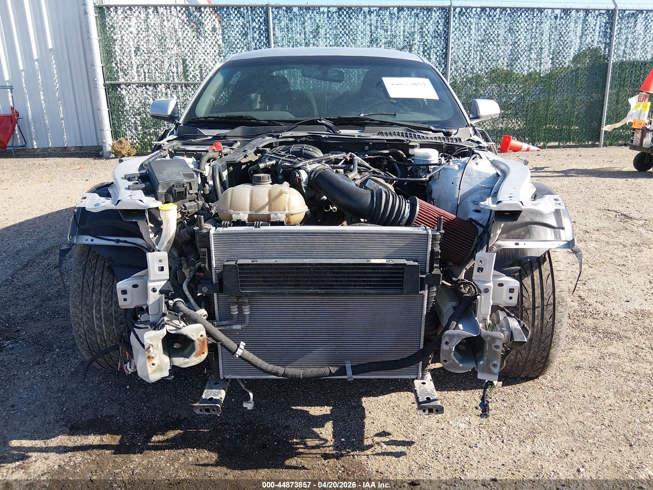 2015 Ford Mustang V6 Silver vin: 1FA6P8AM2F5318709