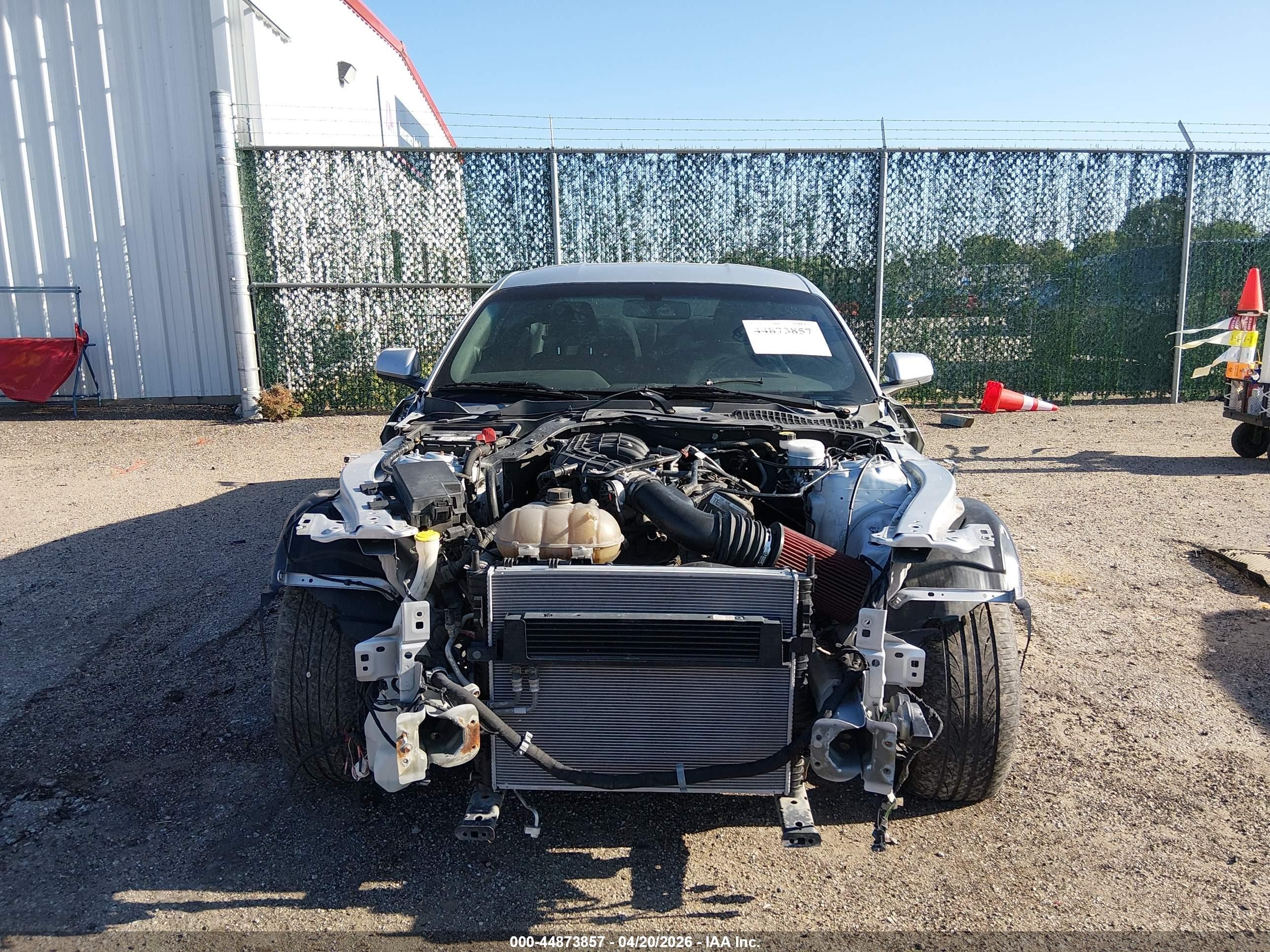 2015 Ford Mustang V6 Silver vin: 1FA6P8AM2F5318709