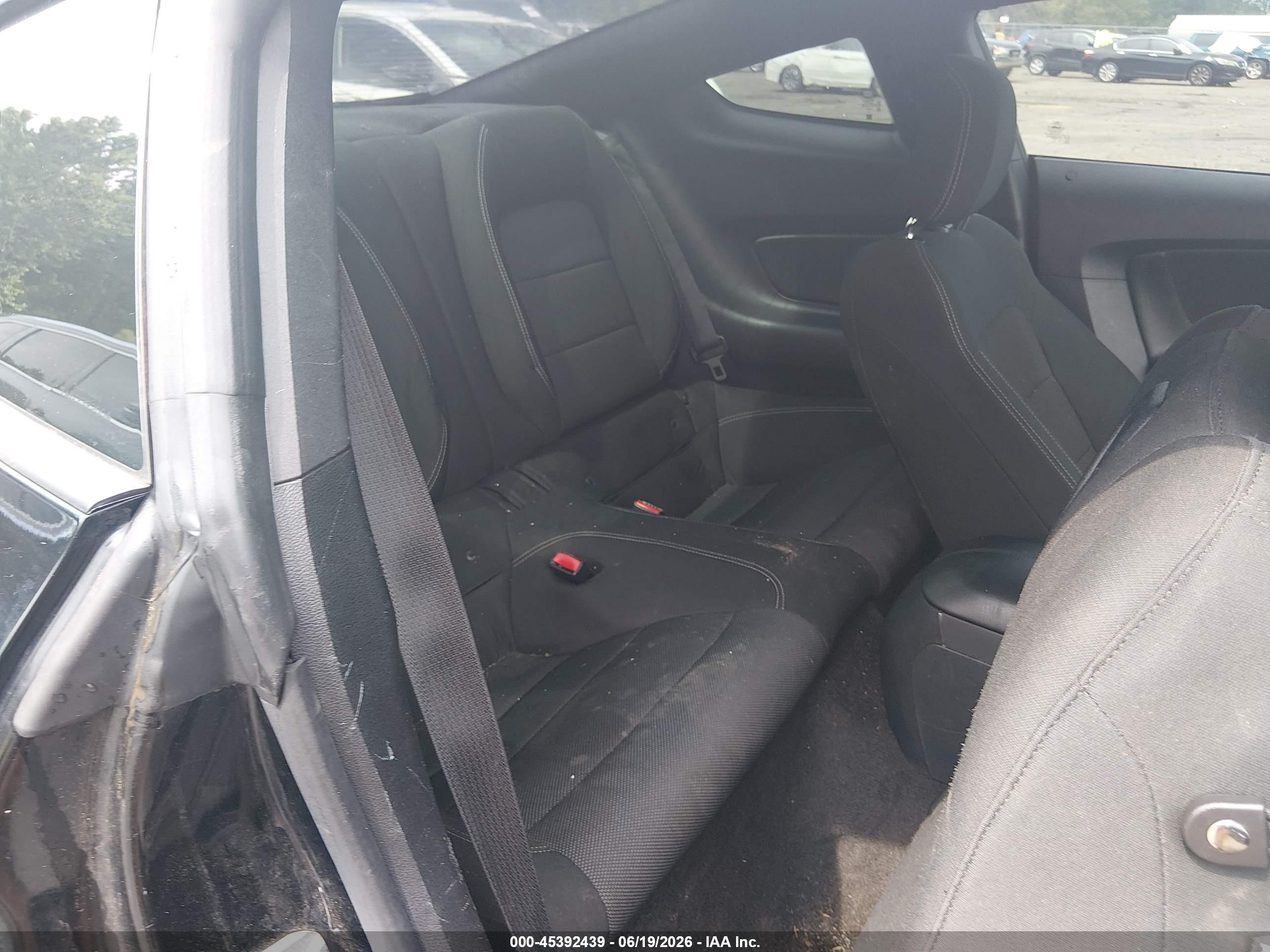 2015 Ford Mustang V6 Black vin: 1FA6P8AM2F5374018
