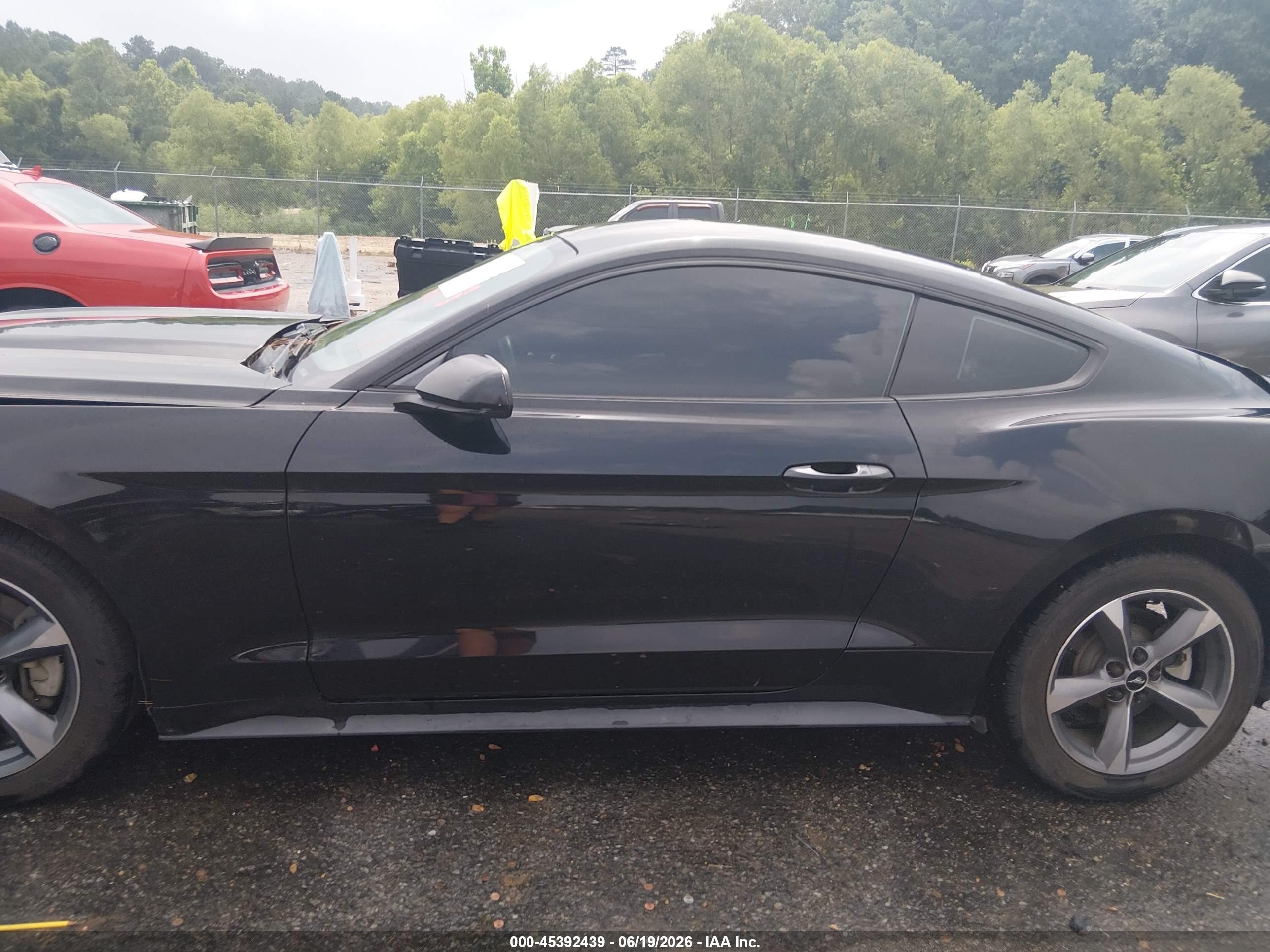 2015 Ford Mustang V6 Black vin: 1FA6P8AM2F5374018