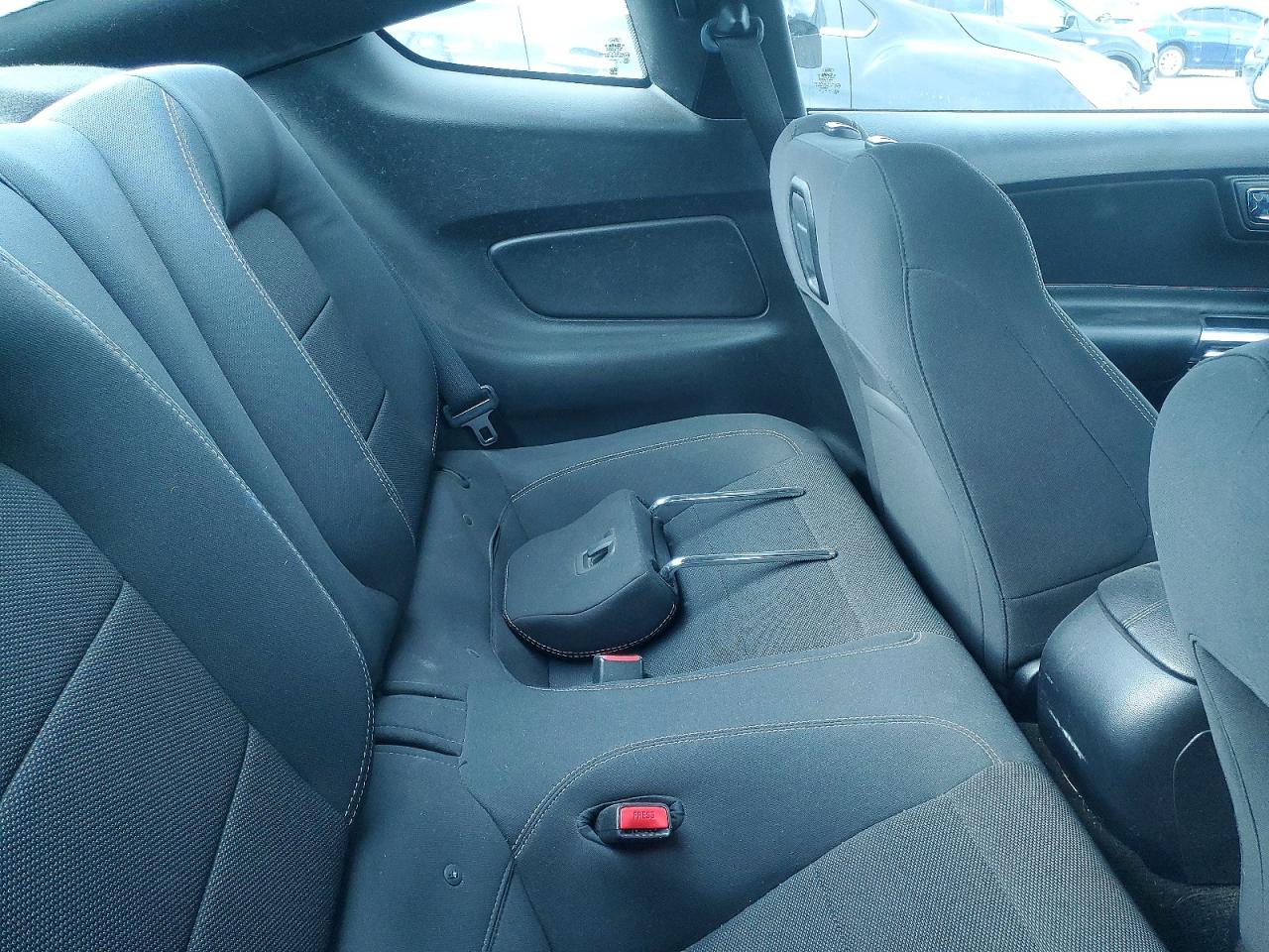 2016 Ford Mustang Black vin: 1FA6P8AM2G5245536