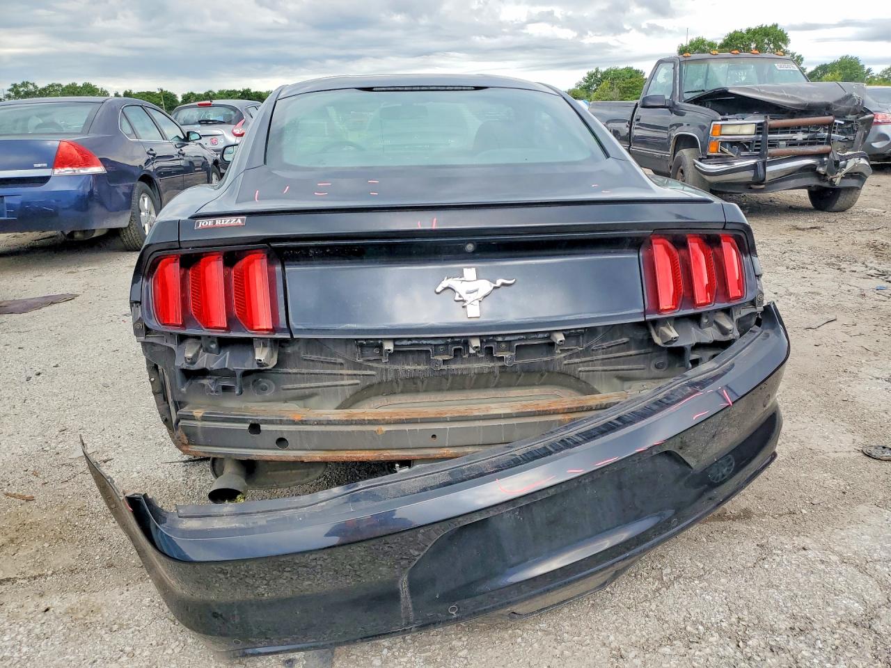 2016 Ford Mustang Black vin: 1FA6P8AM2G5245536