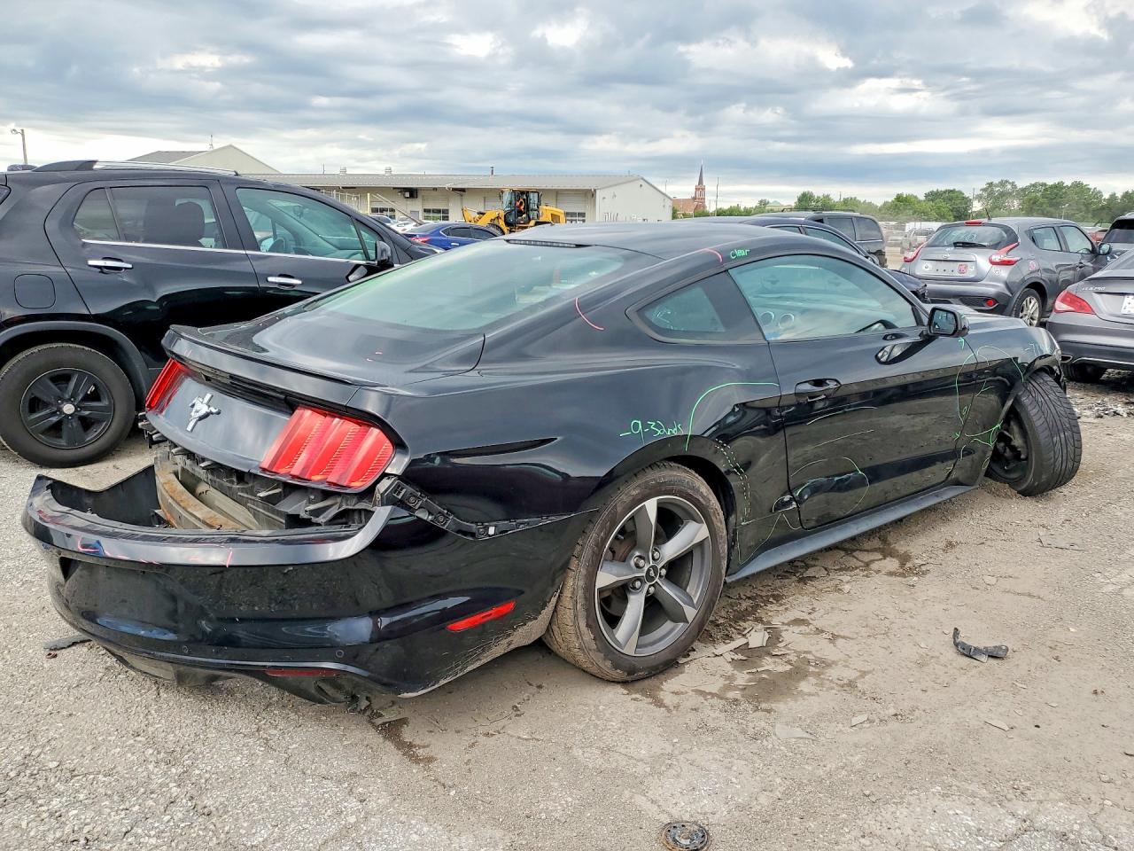 2016 Ford Mustang Black vin: 1FA6P8AM2G5245536