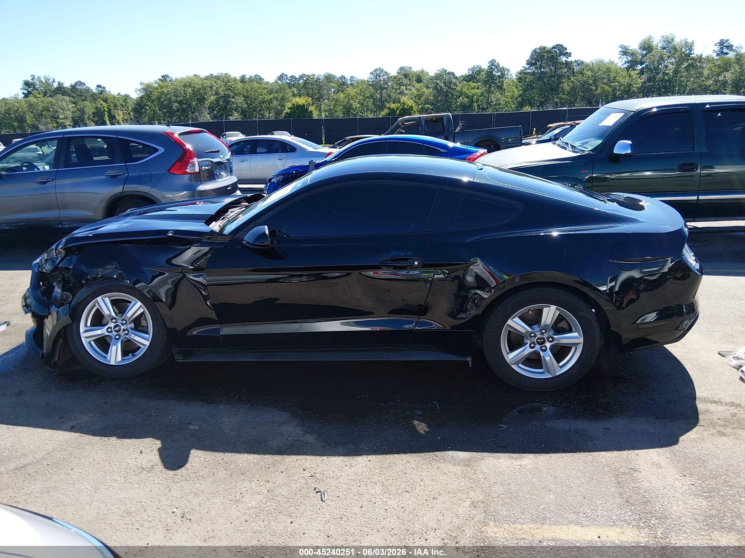 2015 Ford Mustang V6 Black vin: 1FA6P8AM3F5341769