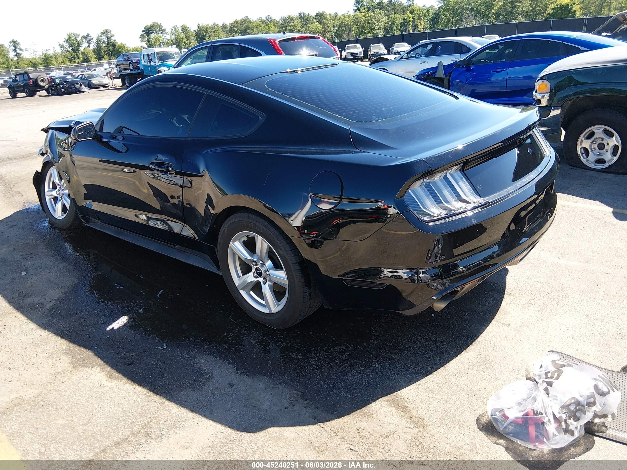 2015 Ford Mustang V6 Black vin: 1FA6P8AM3F5341769