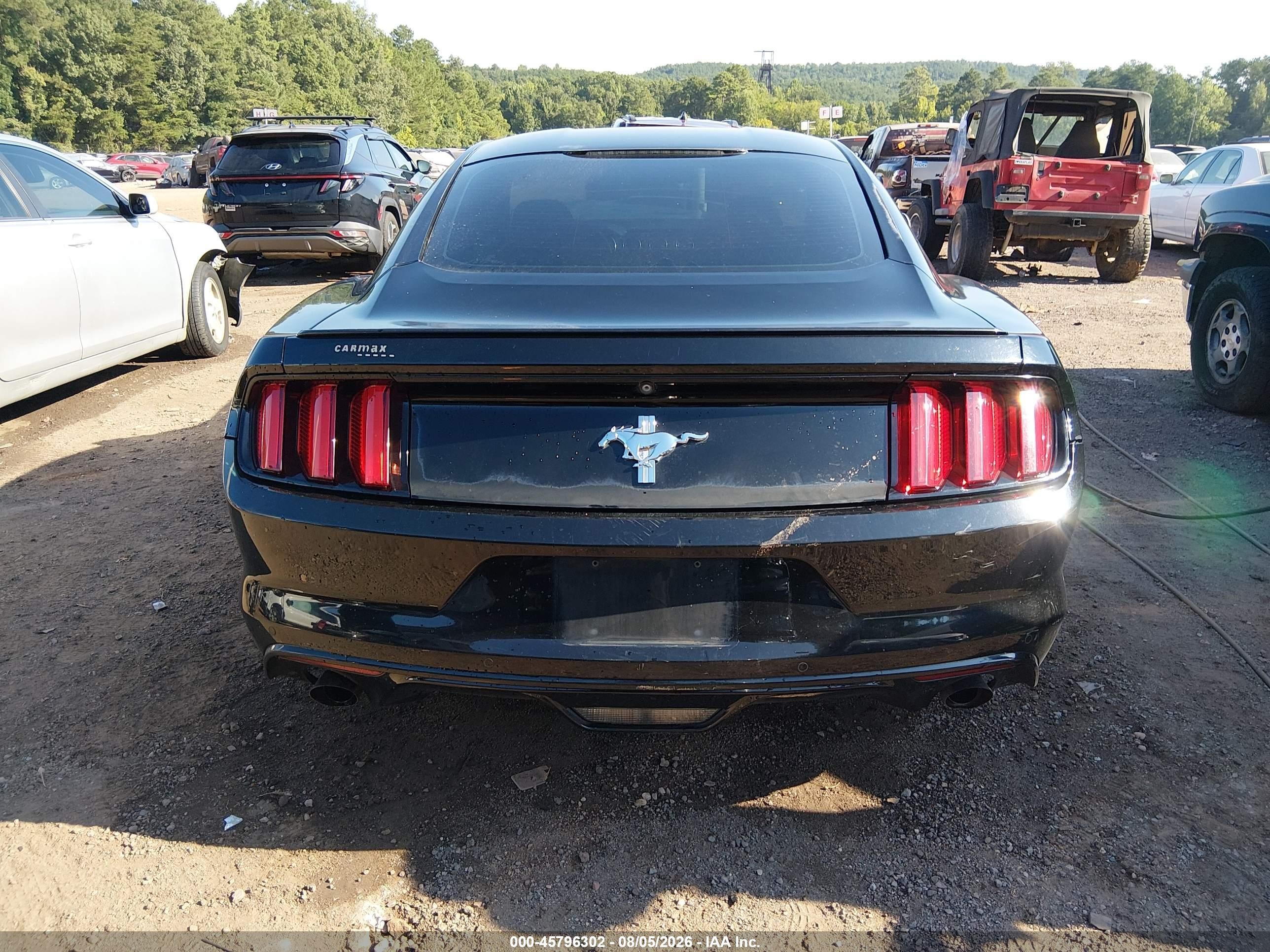 2015 Ford Mustang V6 Черный vin: 1FA6P8AM3F5346762