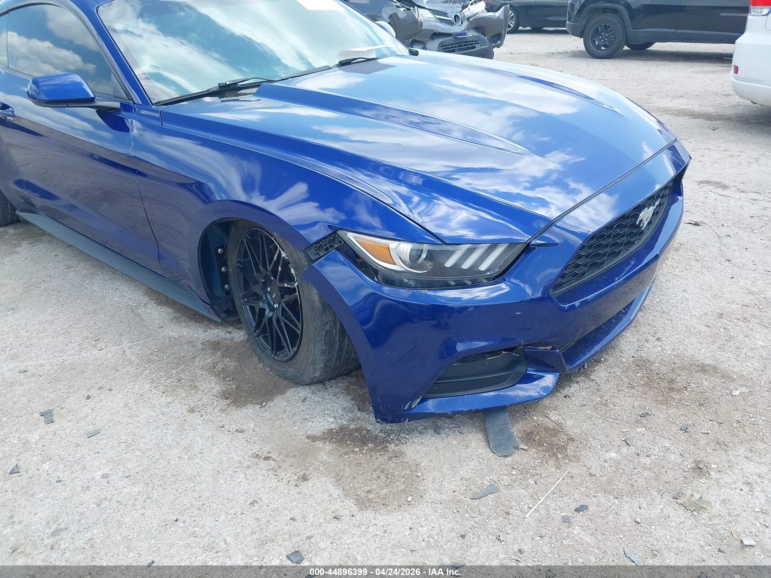 2016 Ford Mustang V6 Blue vin: 1FA6P8AM3G5252477