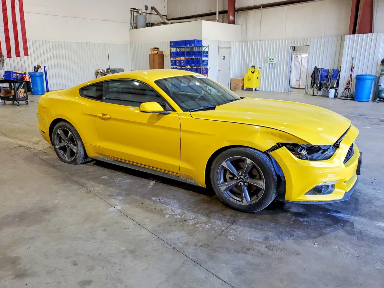 2015 Ford Mustang Yellow vin: 1FA6P8AM4F5311860