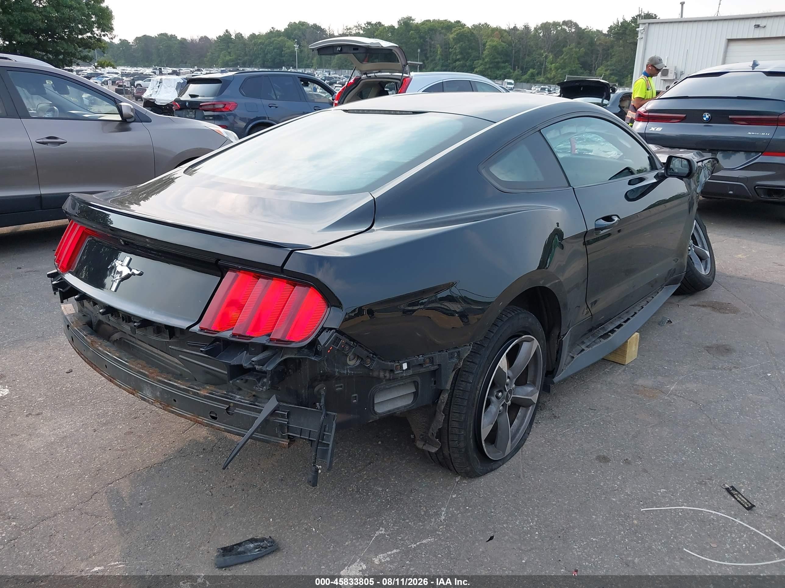 2015 Ford Mustang V6 Черный vin: 1FA6P8AM4F5313494