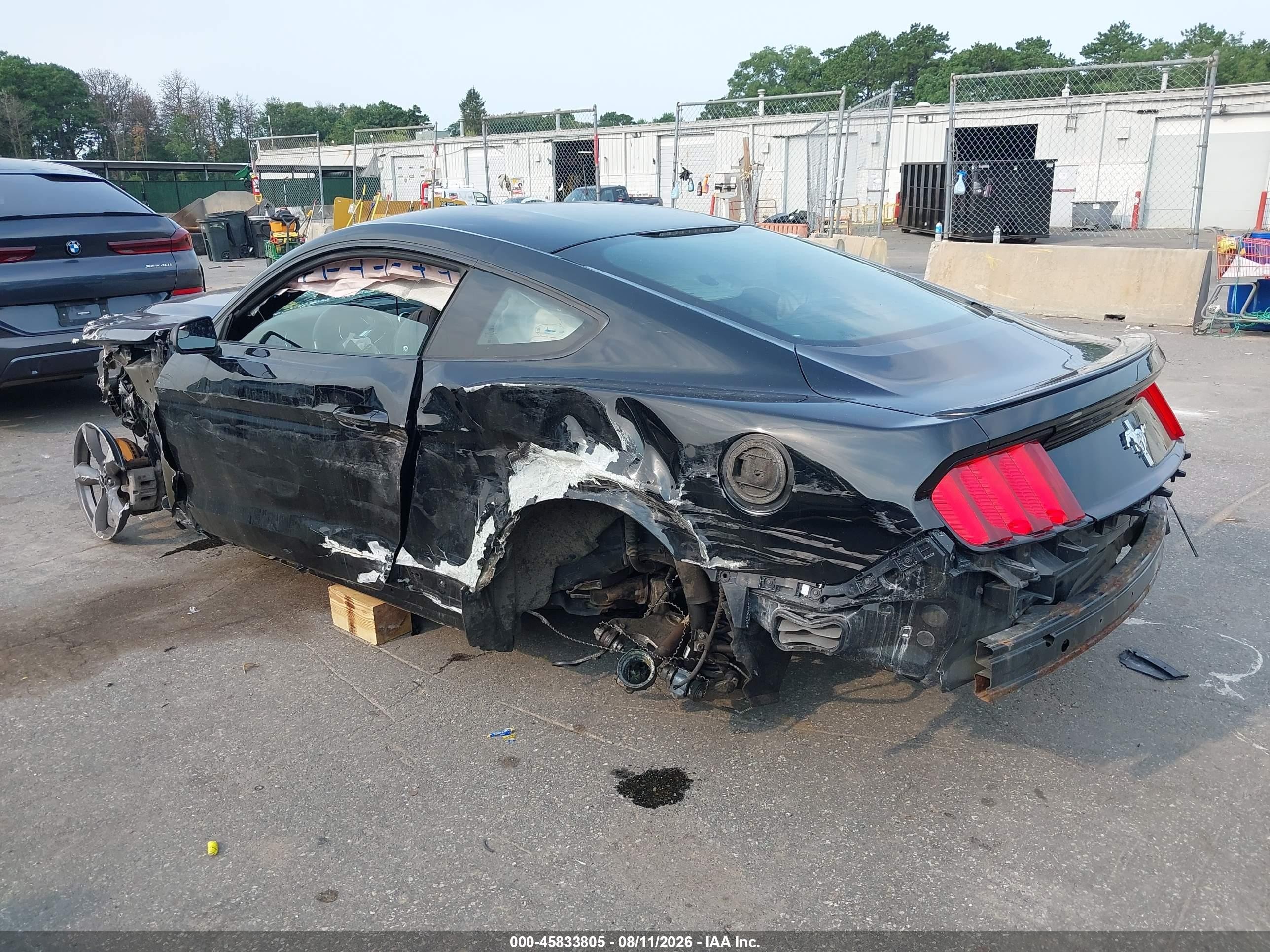 2015 Ford Mustang V6 Черный vin: 1FA6P8AM4F5313494