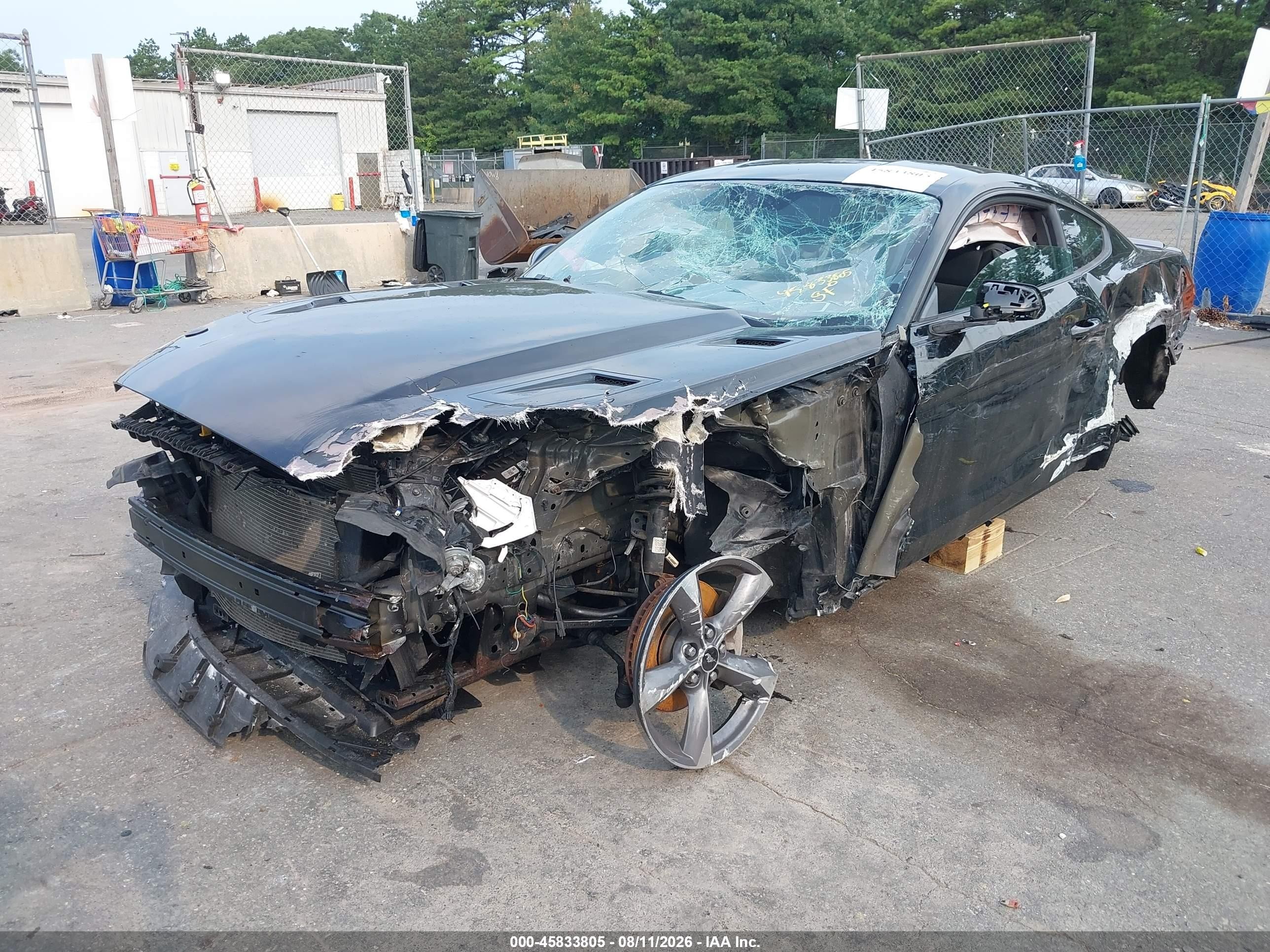 2015 Ford Mustang V6 Черный vin: 1FA6P8AM4F5313494