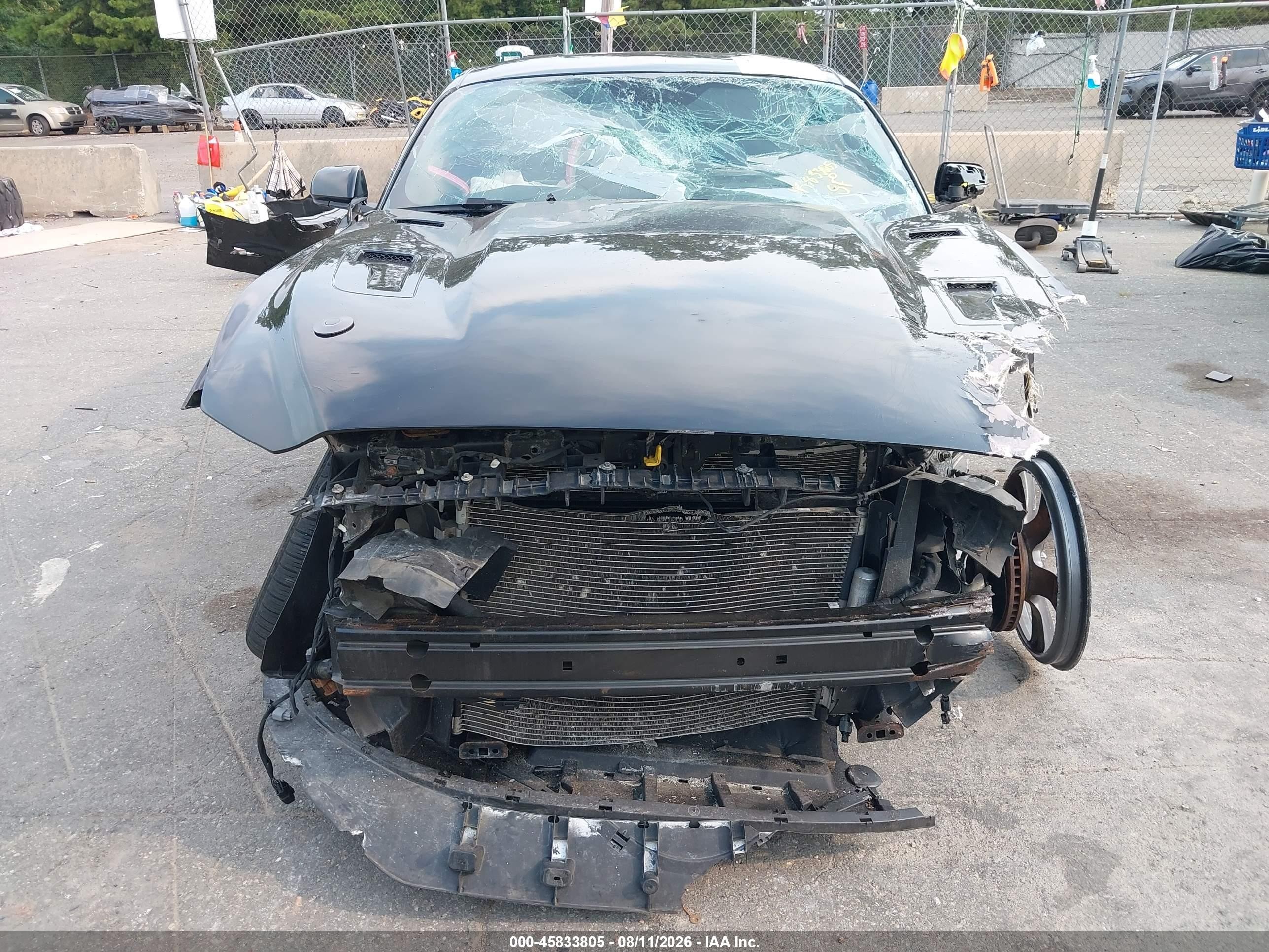 2015 Ford Mustang V6 Черный vin: 1FA6P8AM4F5313494