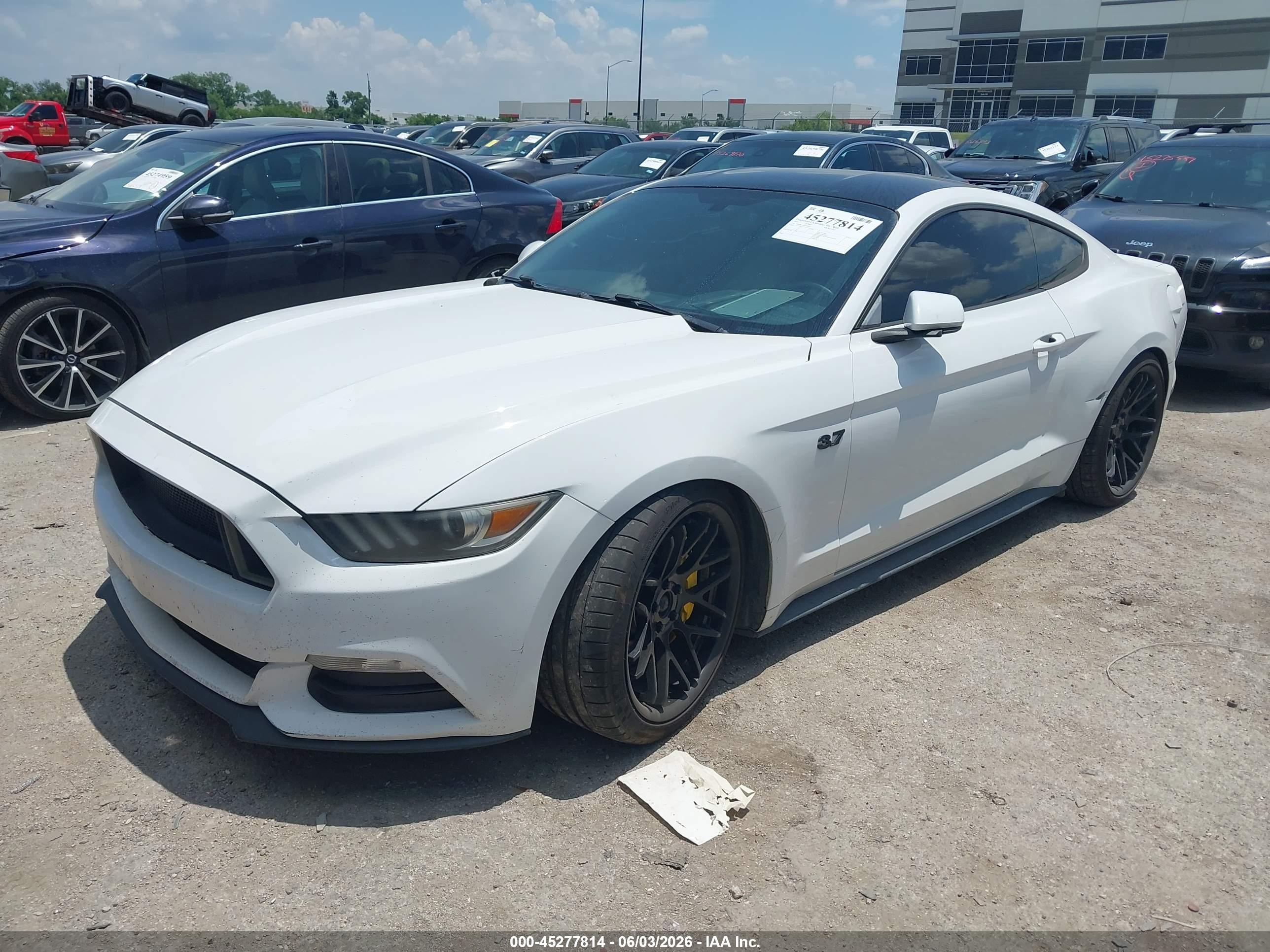 2015 Ford Mustang V6 White vin: 1FA6P8AM4F5399602