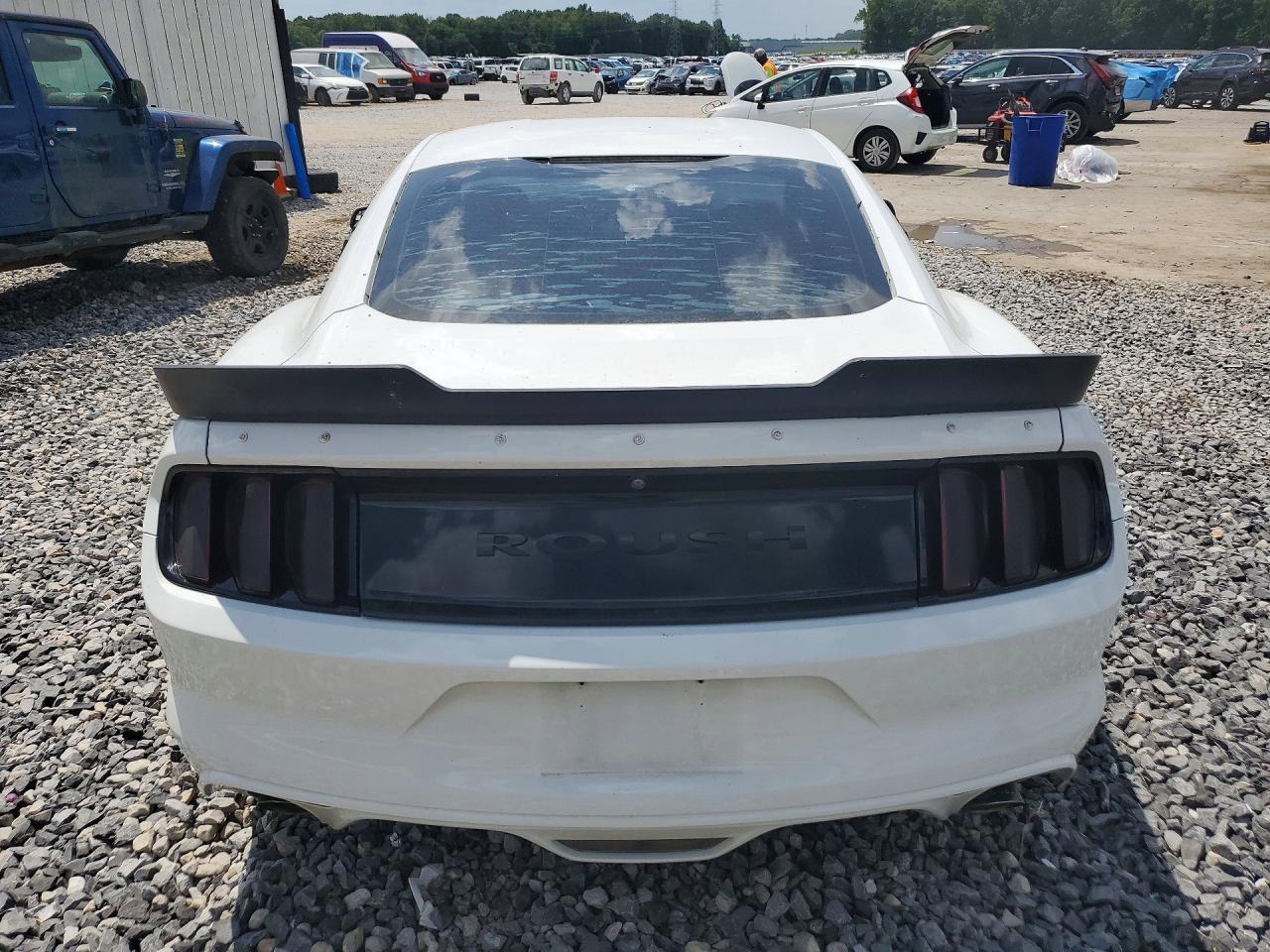 2015 Ford Mustang White vin: 1FA6P8AM4F5435109