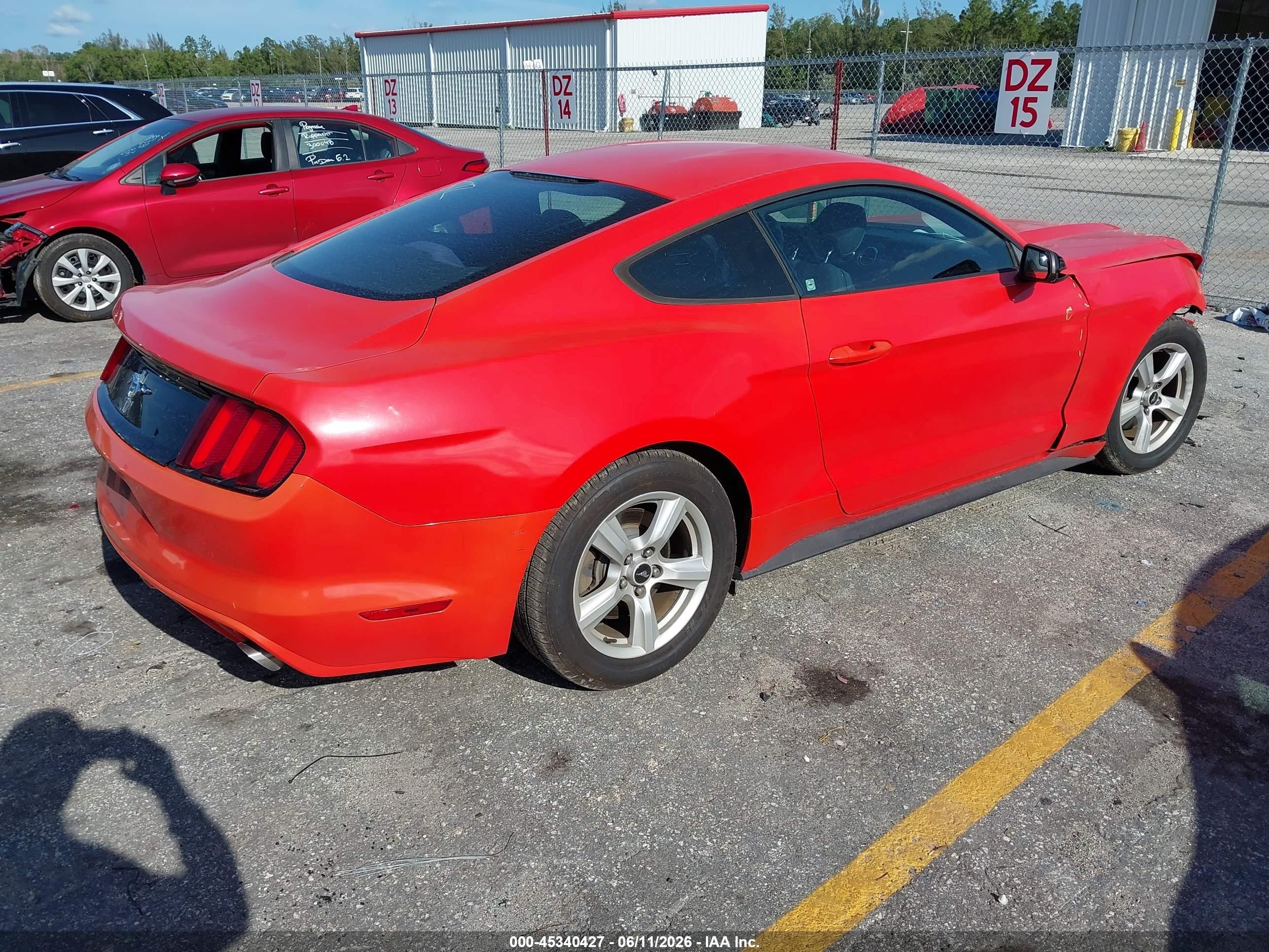 2015 Ford Mustang V6 Orange vin: 1FA6P8AM5F5402572