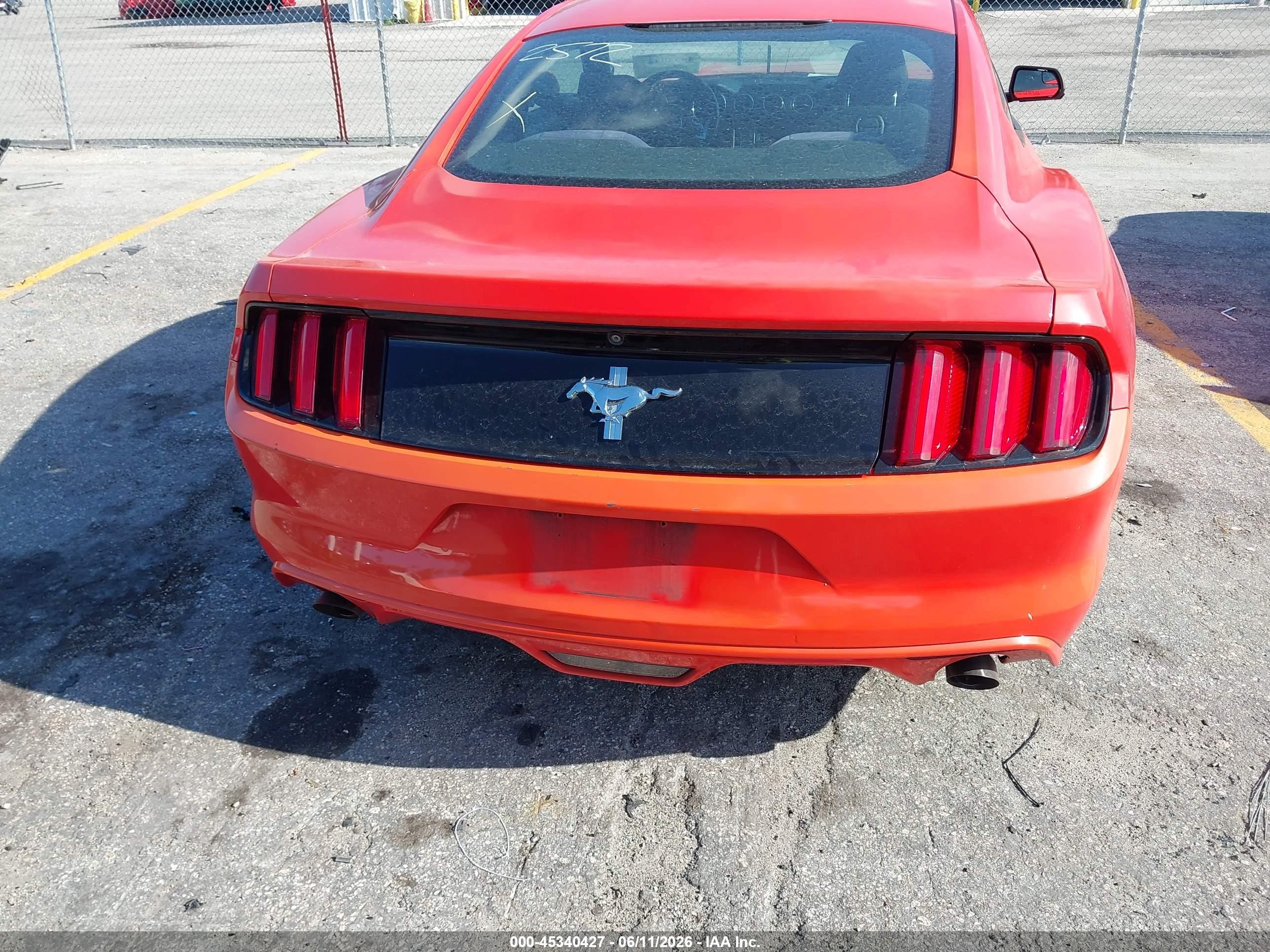 2015 Ford Mustang V6 Orange vin: 1FA6P8AM5F5402572