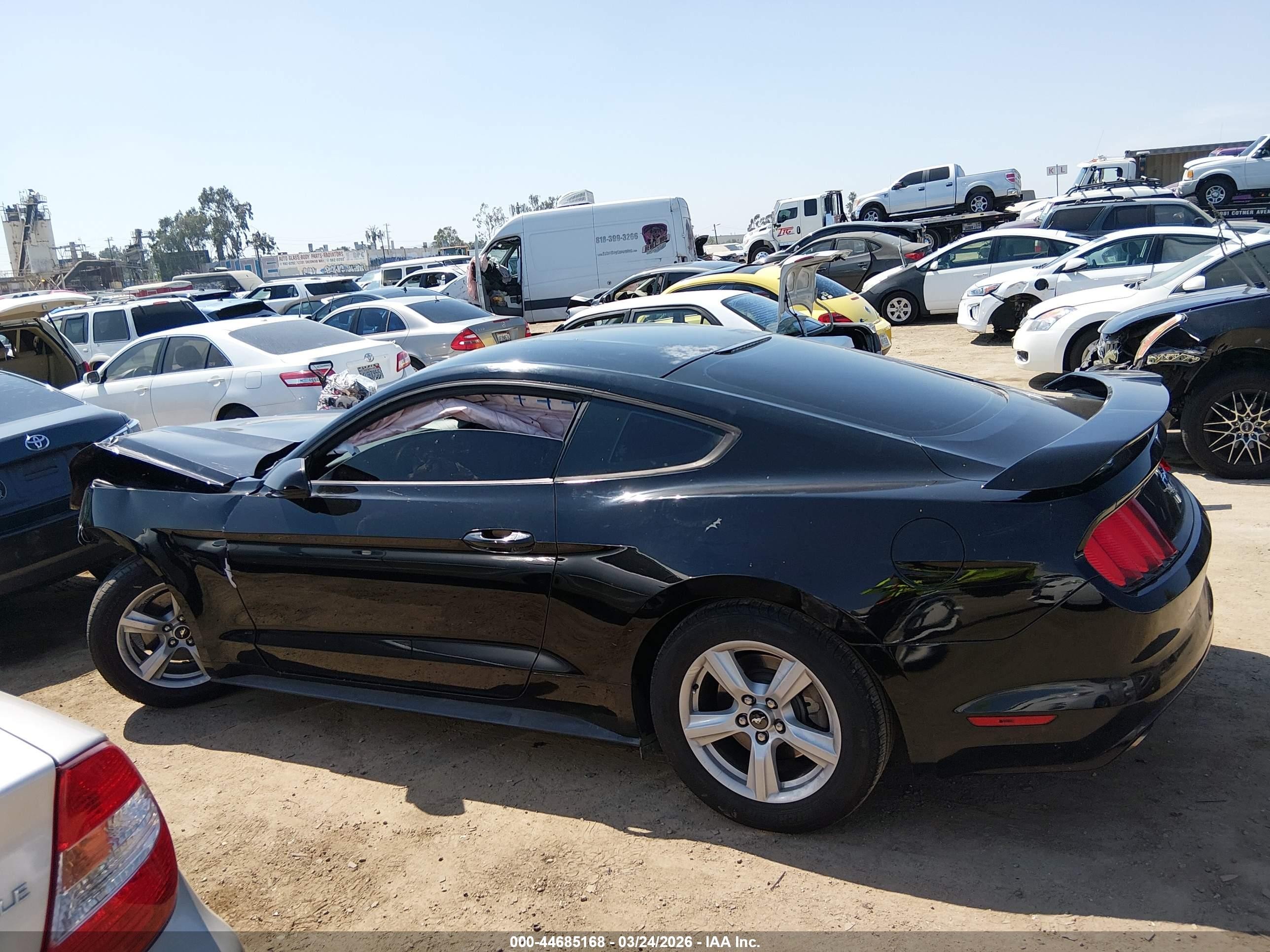 2015 Ford Mustang V6 Black vin: 1FA6P8AM5F5403821