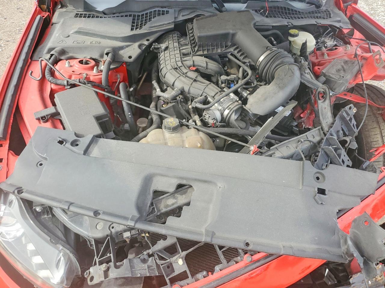 2015 Ford Mustang Red vin: 1FA6P8AM6F5330426