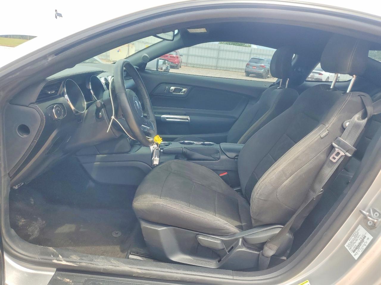 2015 Ford Mustang Silver vin: 1FA6P8AM6F5344908