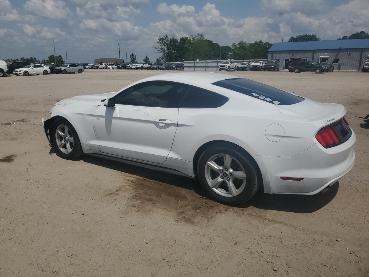 2015 Ford Mustang White vin: 1FA6P8AM6F5391713