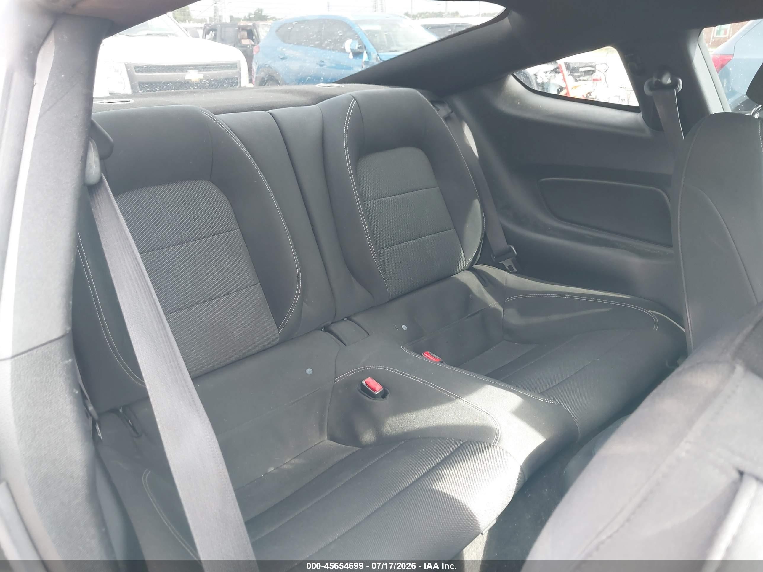 2015 Ford Mustang V6 Green vin: 1FA6P8AM6F5403228