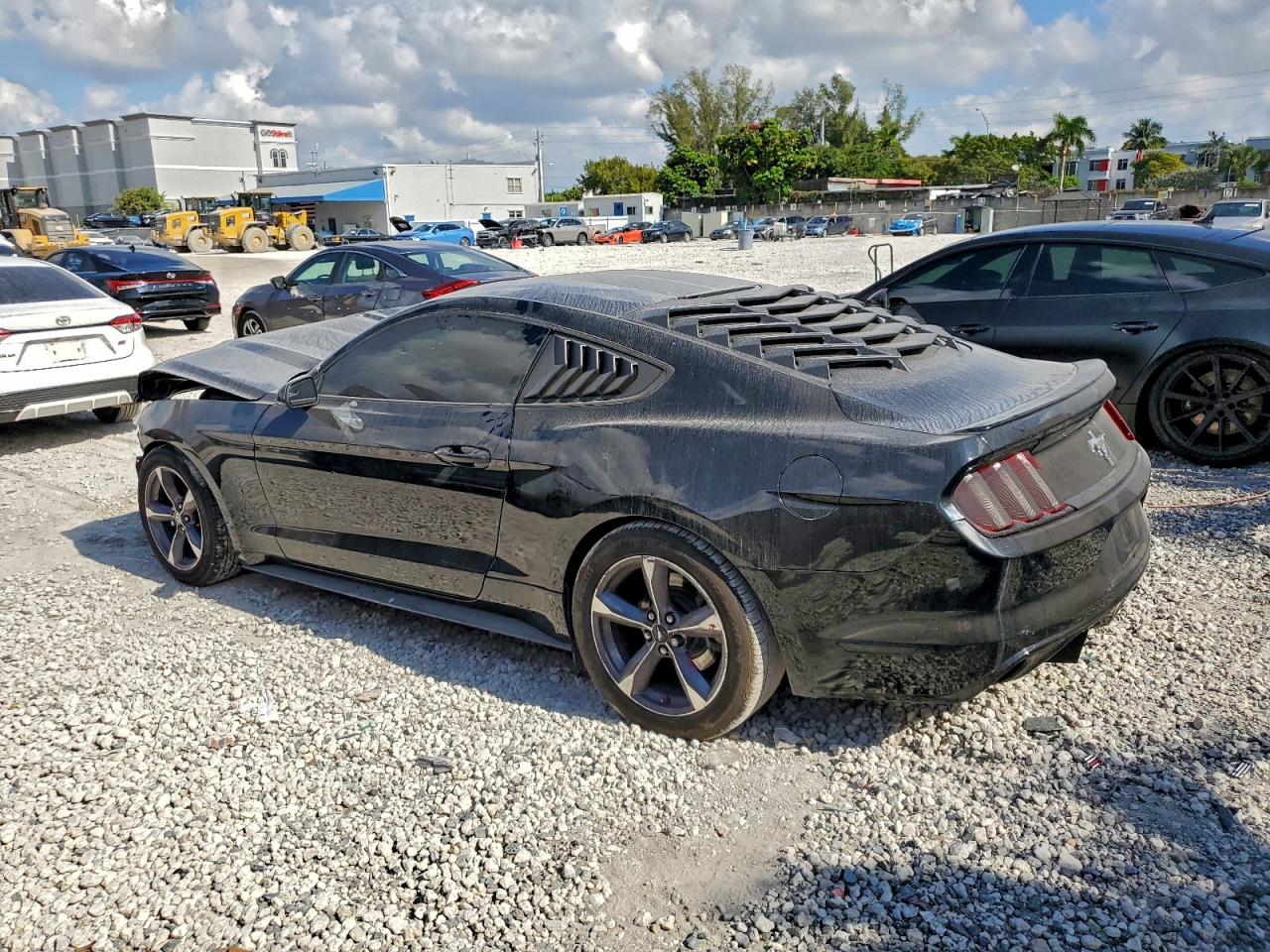 2015 Ford Mustang Черный vin: 1FA6P8AM7F5309178