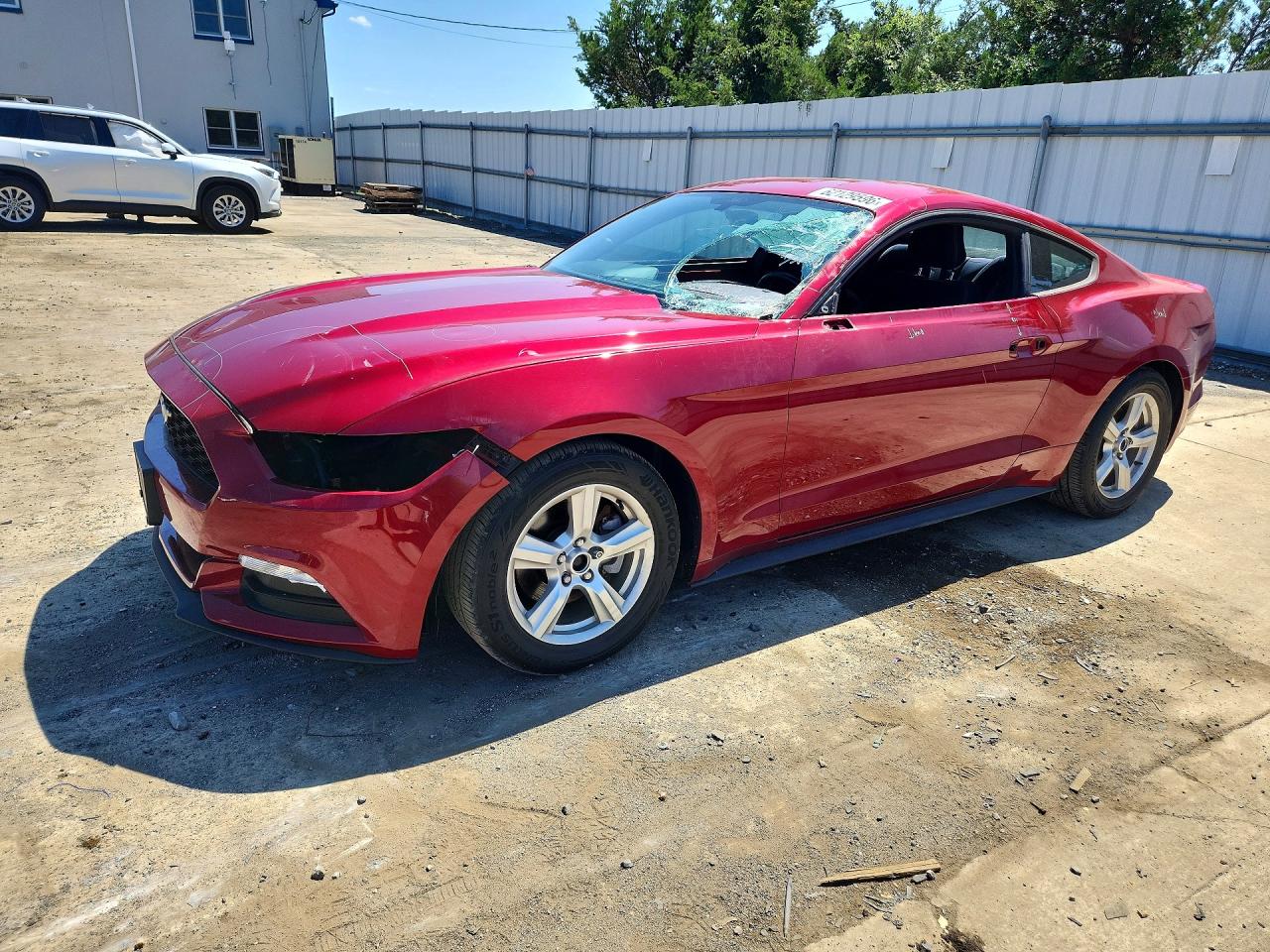 2015 Ford Mustang Red vin: 1FA6P8AM7F5384754