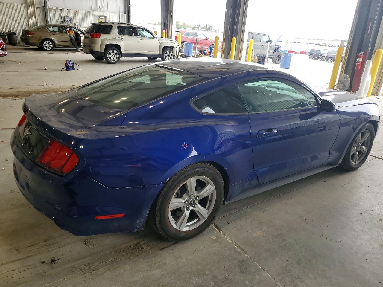2015 Ford Mustang Blue vin: 1FA6P8AM7F5386181