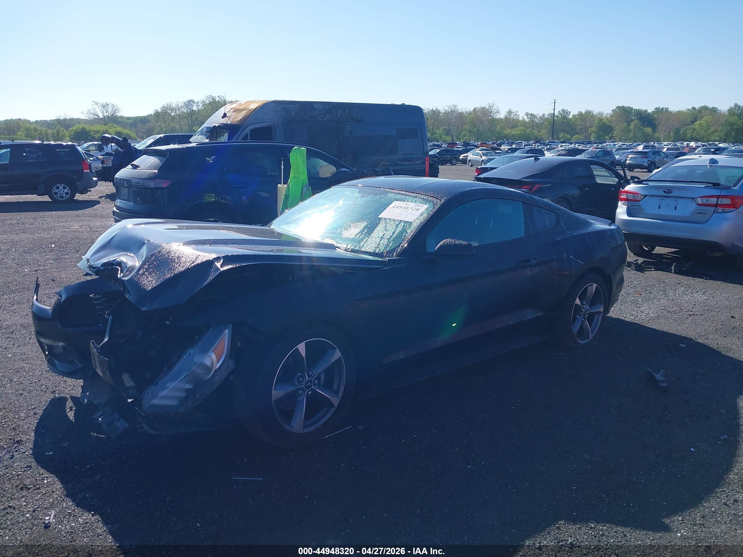 2016 Ford Mustang V6 Черный vin: 1FA6P8AM7G5308145