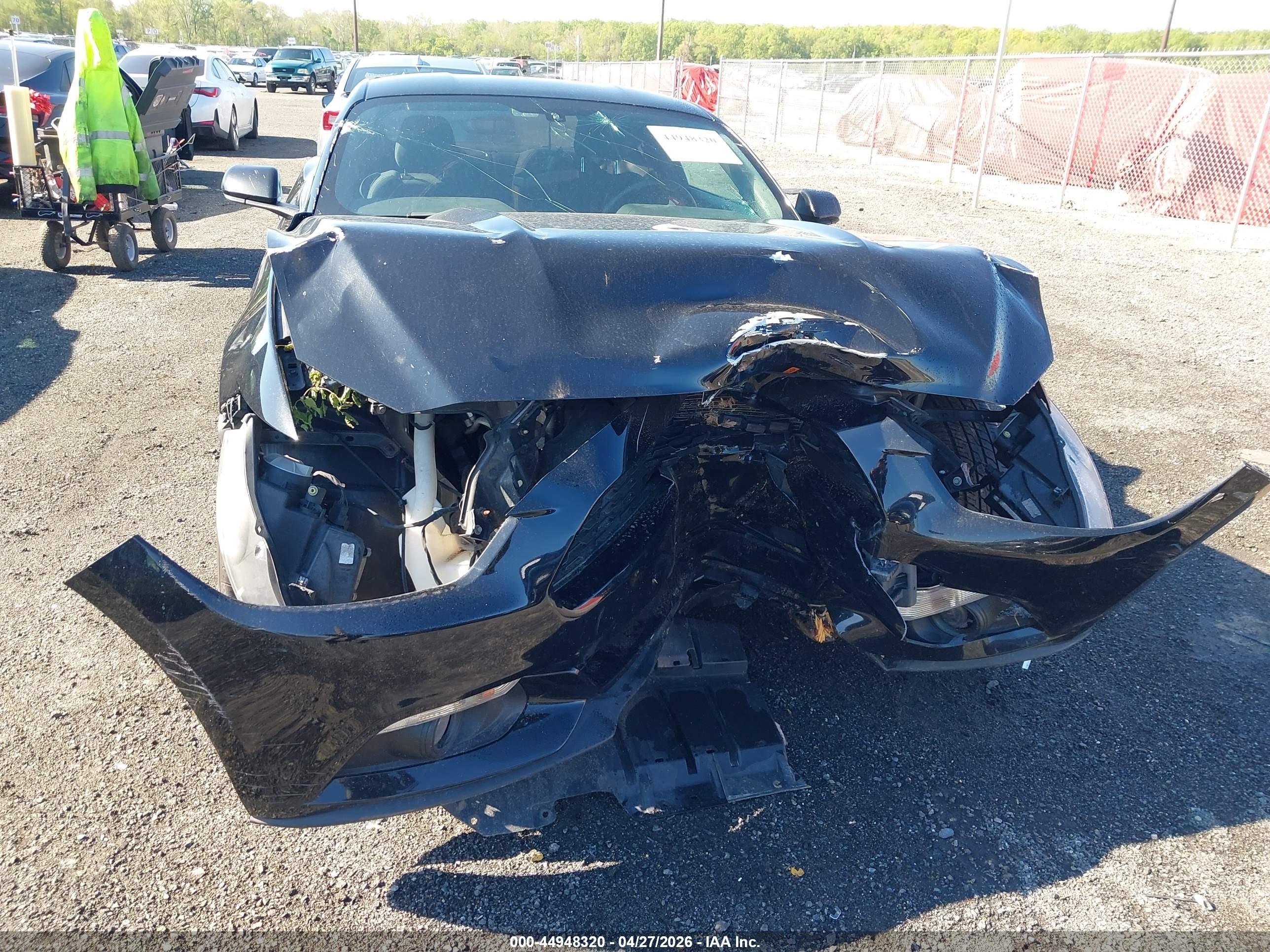 2016 Ford Mustang V6 Черный vin: 1FA6P8AM7G5308145