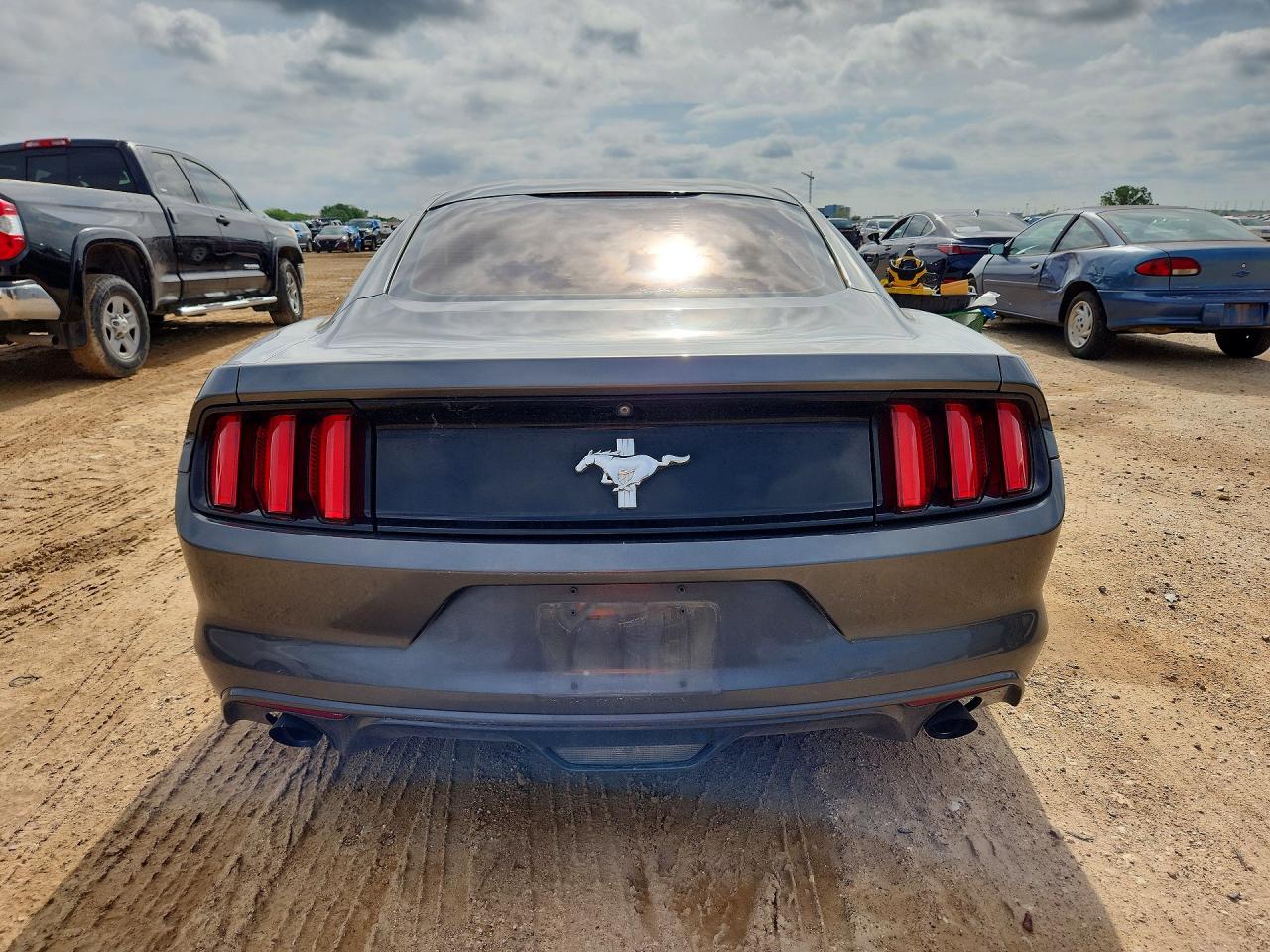 2017 Ford Mustang Gray vin: 1FA6P8AM7H5272054