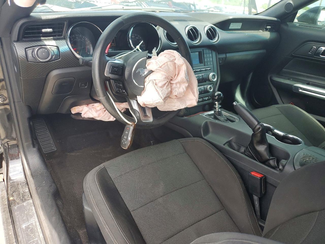 2015 Ford Mustang Black vin: 1FA6P8AM8F5305043