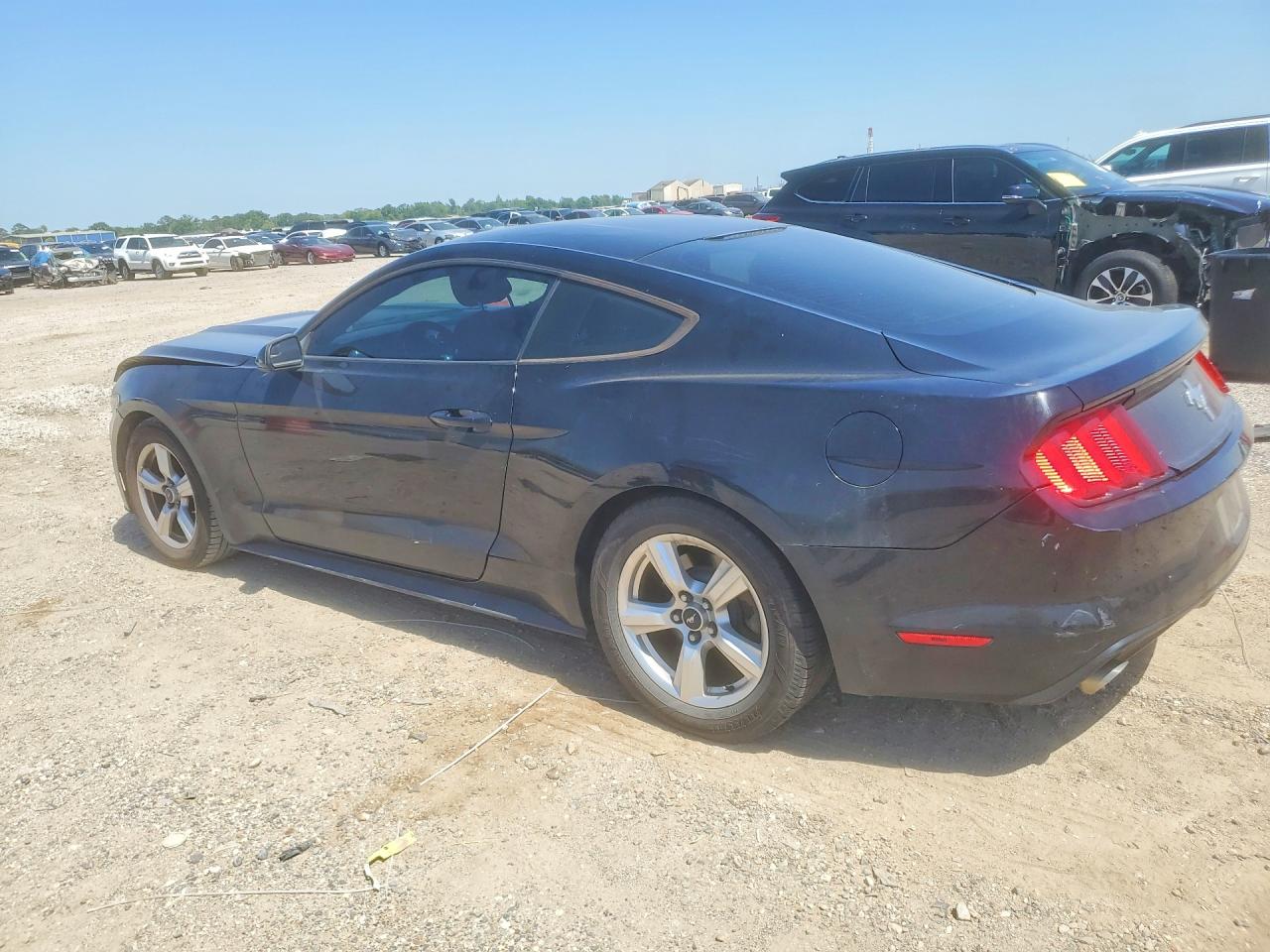 2015 Ford Mustang Black vin: 1FA6P8AM8F5336339