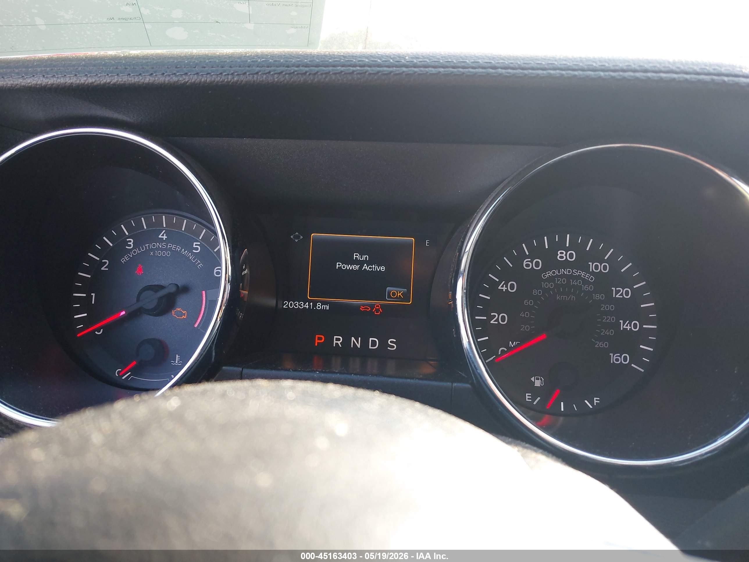 2015 Ford Mustang V6 Красный vin: 1FA6P8AM8F5340570