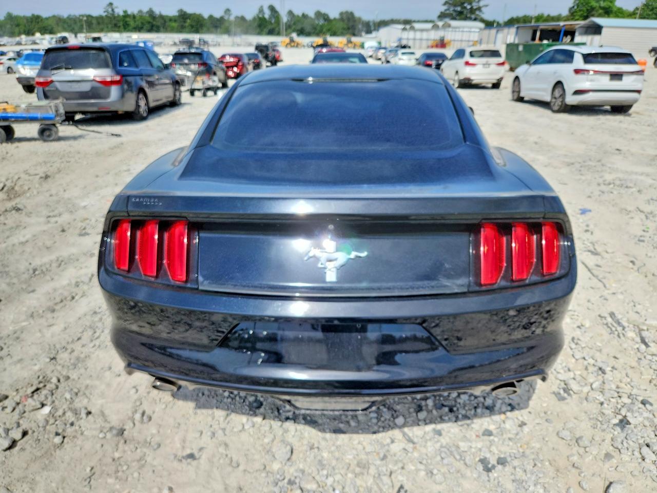 2015 Ford Mustang Black vin: 1FA6P8AM8F5348538