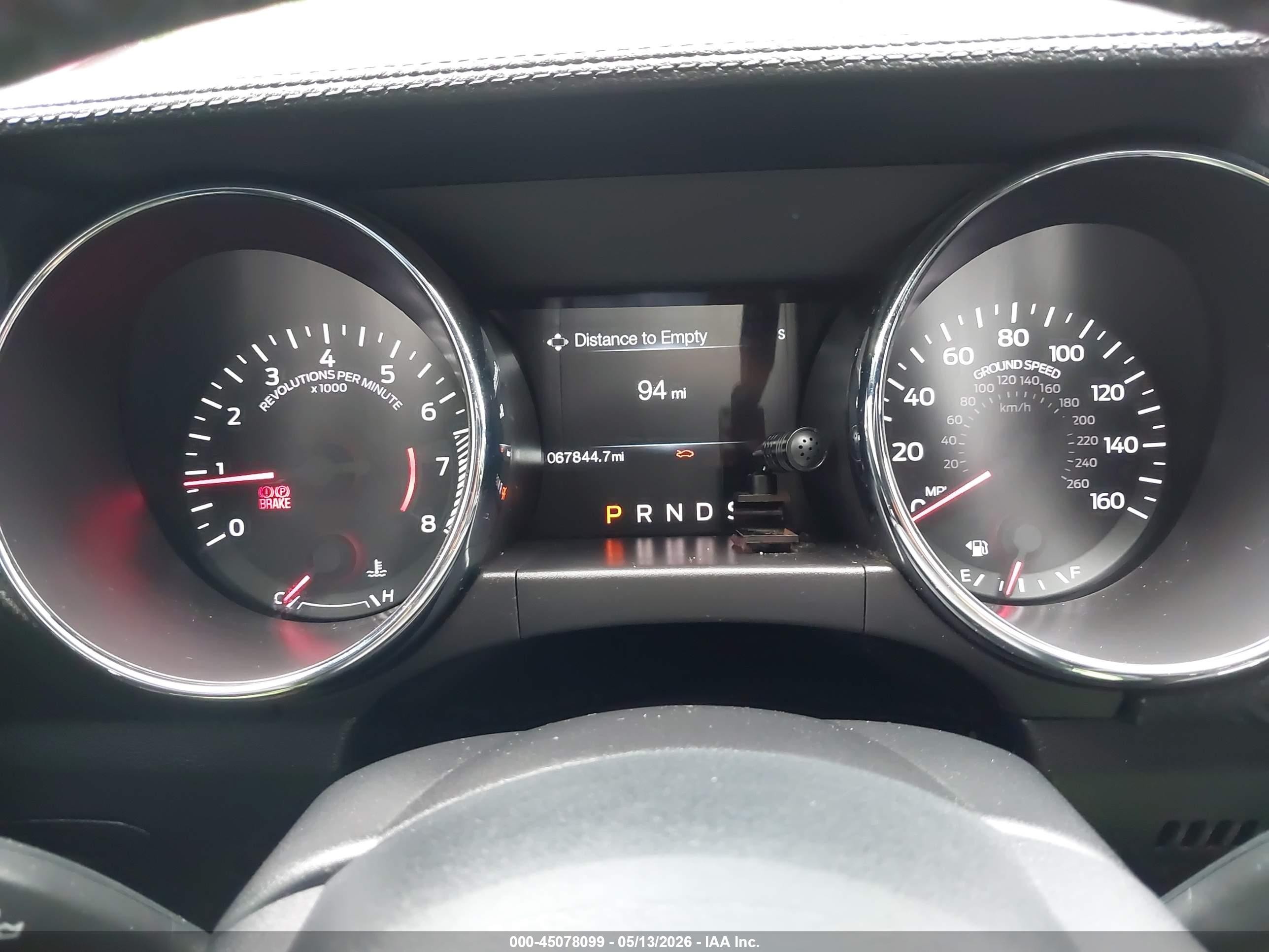 2015 Ford Mustang V6 Красный vin: 1FA6P8AM8F5409242