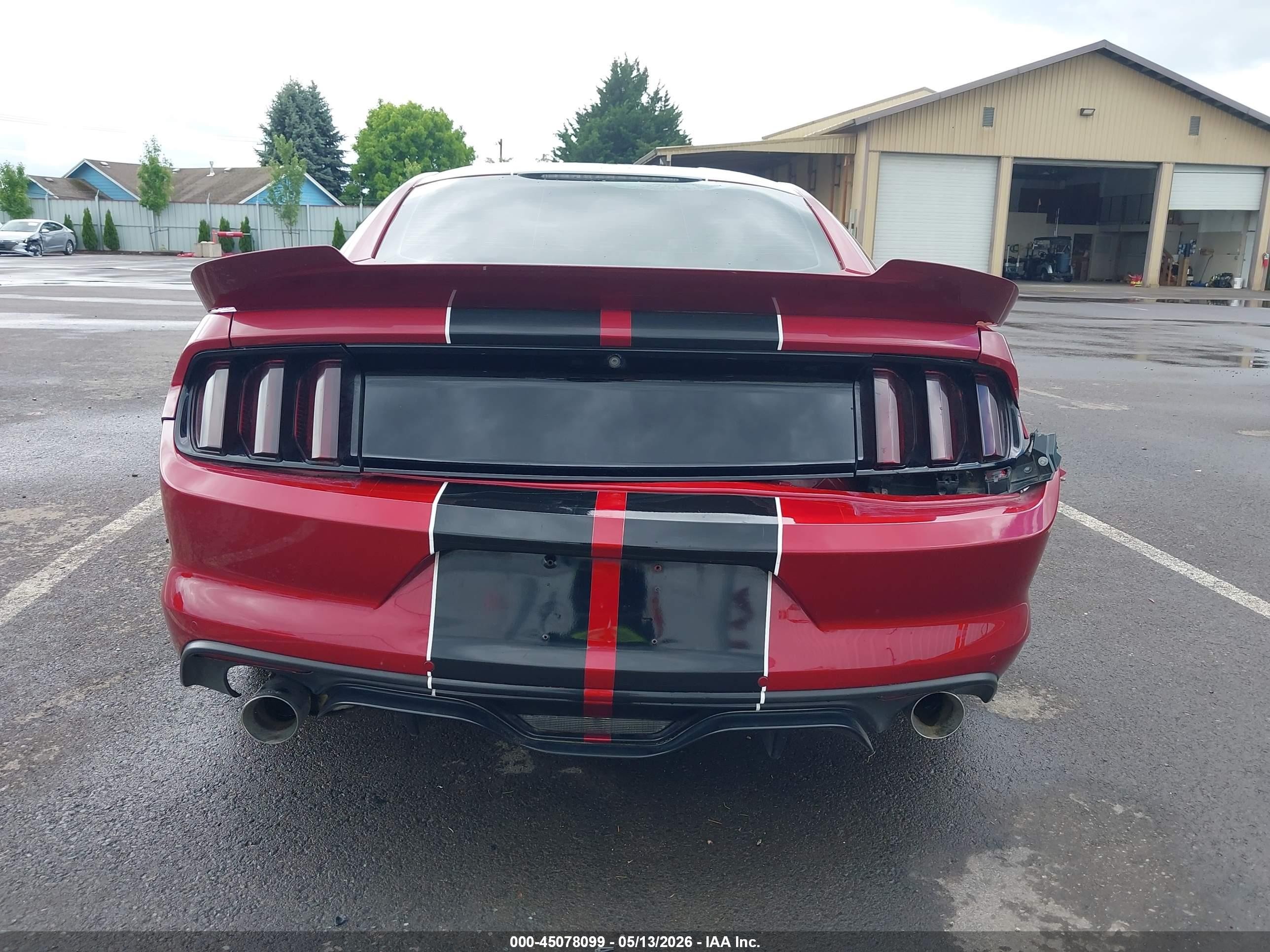 2015 Ford Mustang V6 Красный vin: 1FA6P8AM8F5409242
