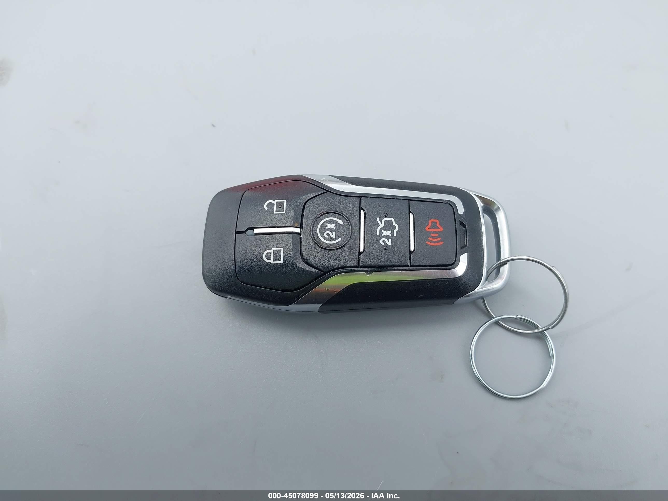 2015 Ford Mustang V6 Красный vin: 1FA6P8AM8F5409242
