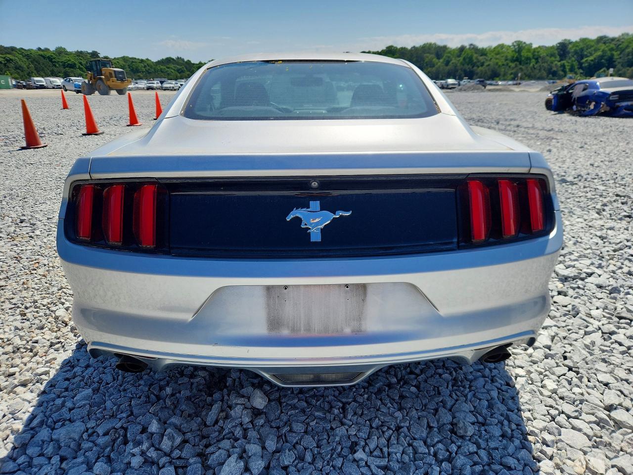 2015 Ford Mustang Silver vin: 1FA6P8AM9F5328590
