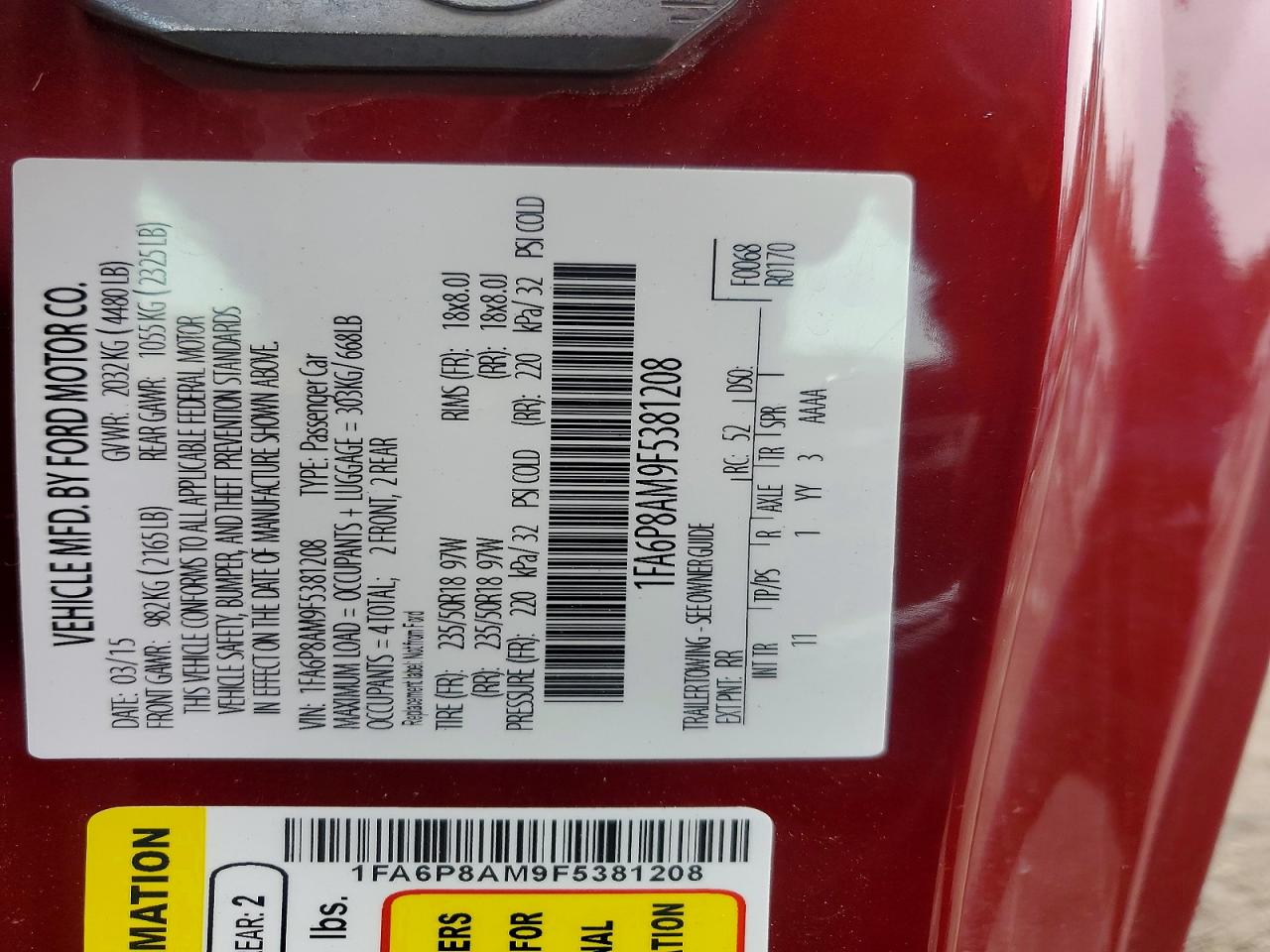 2015 Ford Mustang Red vin: 1FA6P8AM9F5381208