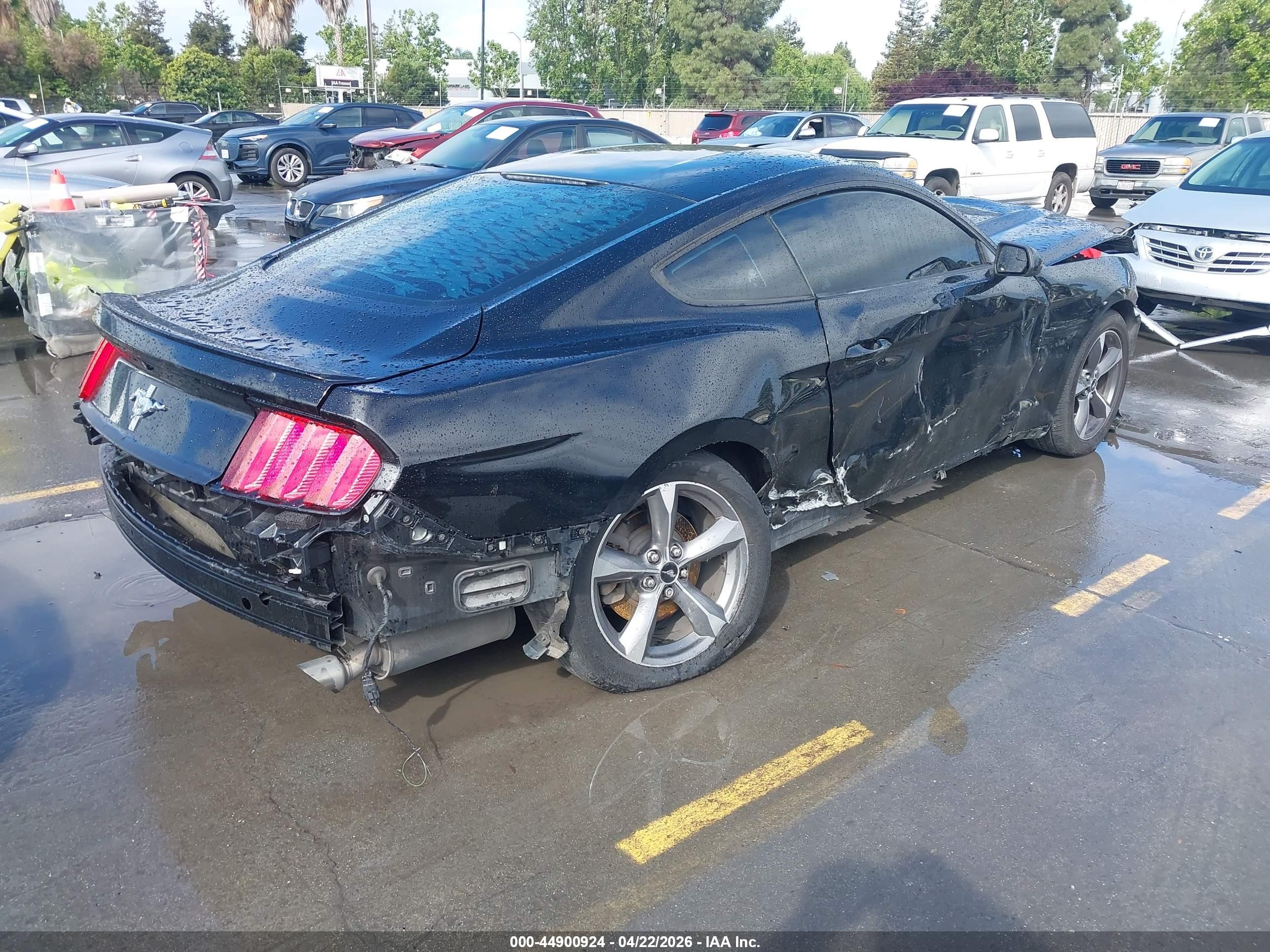 2015 Ford Mustang V6 Black vin: 1FA6P8AM9F5409055