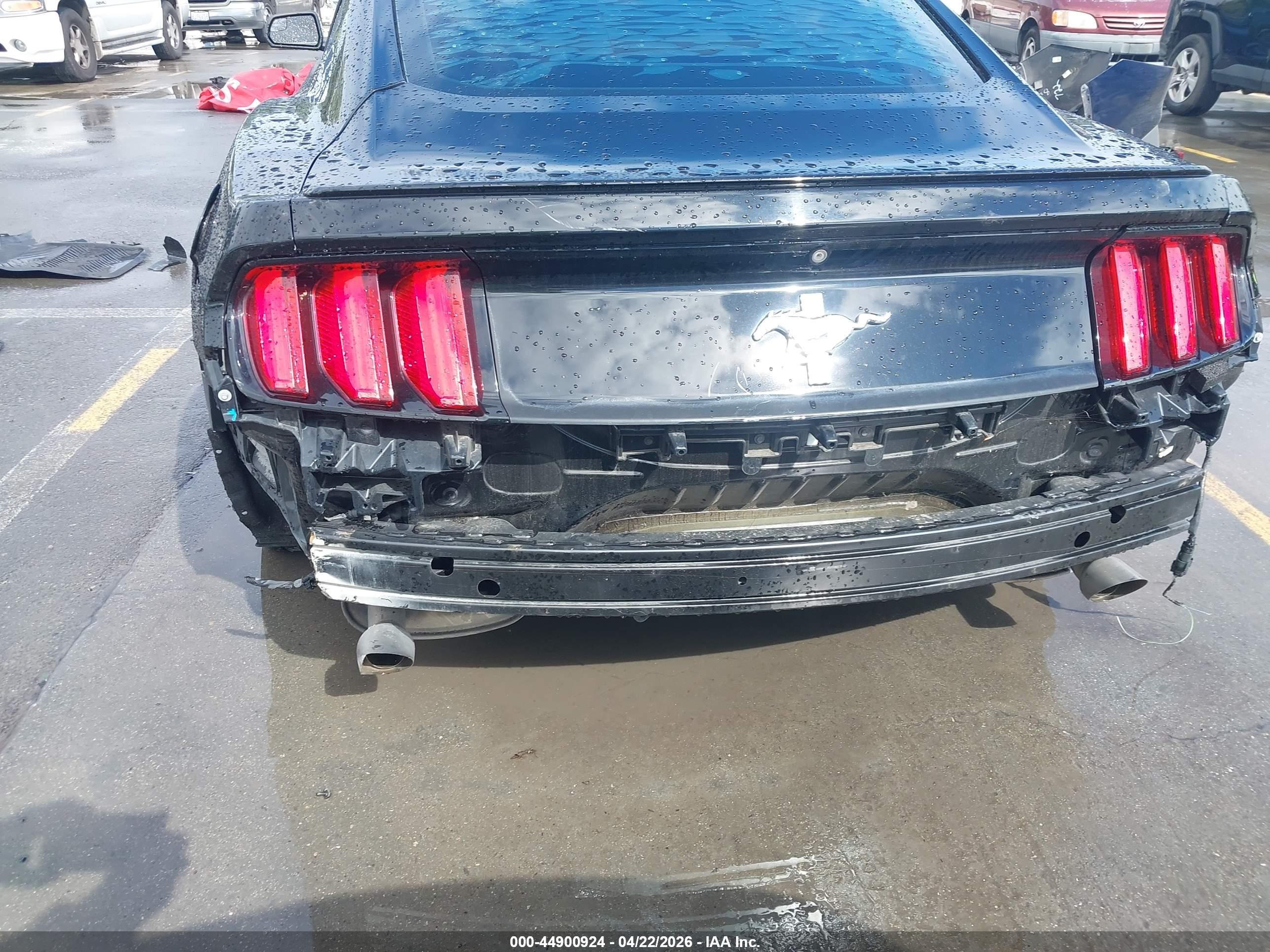 2015 Ford Mustang V6 Black vin: 1FA6P8AM9F5409055