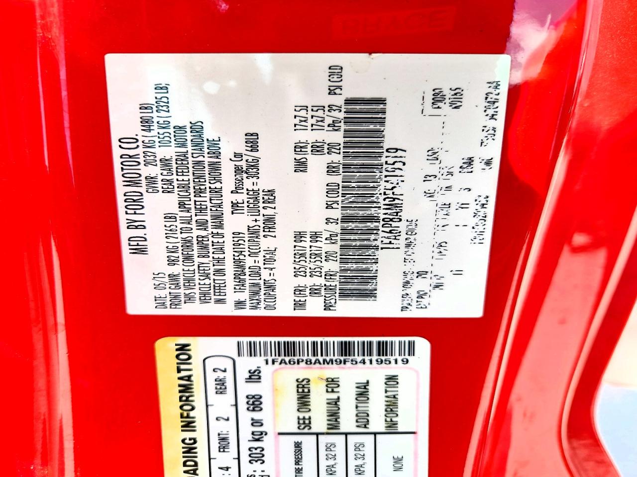 2015 Ford Mustang Red vin: 1FA6P8AM9F5419519